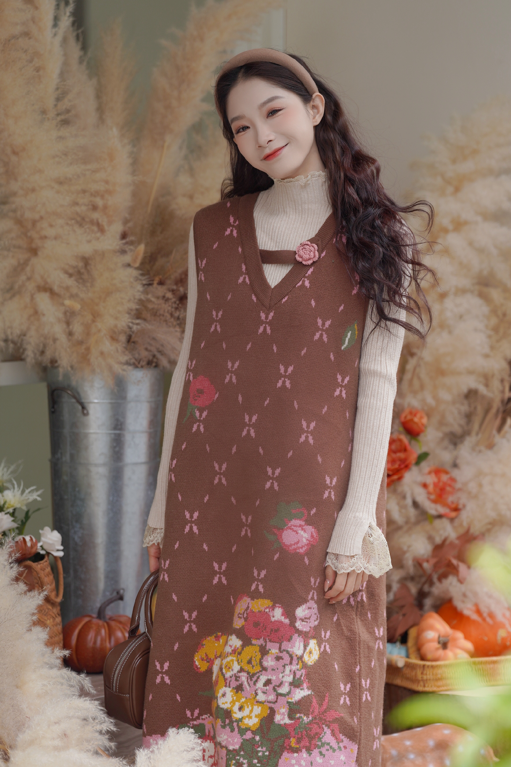 Van Gogh-Inspired V-Neck Knit Slip Dress