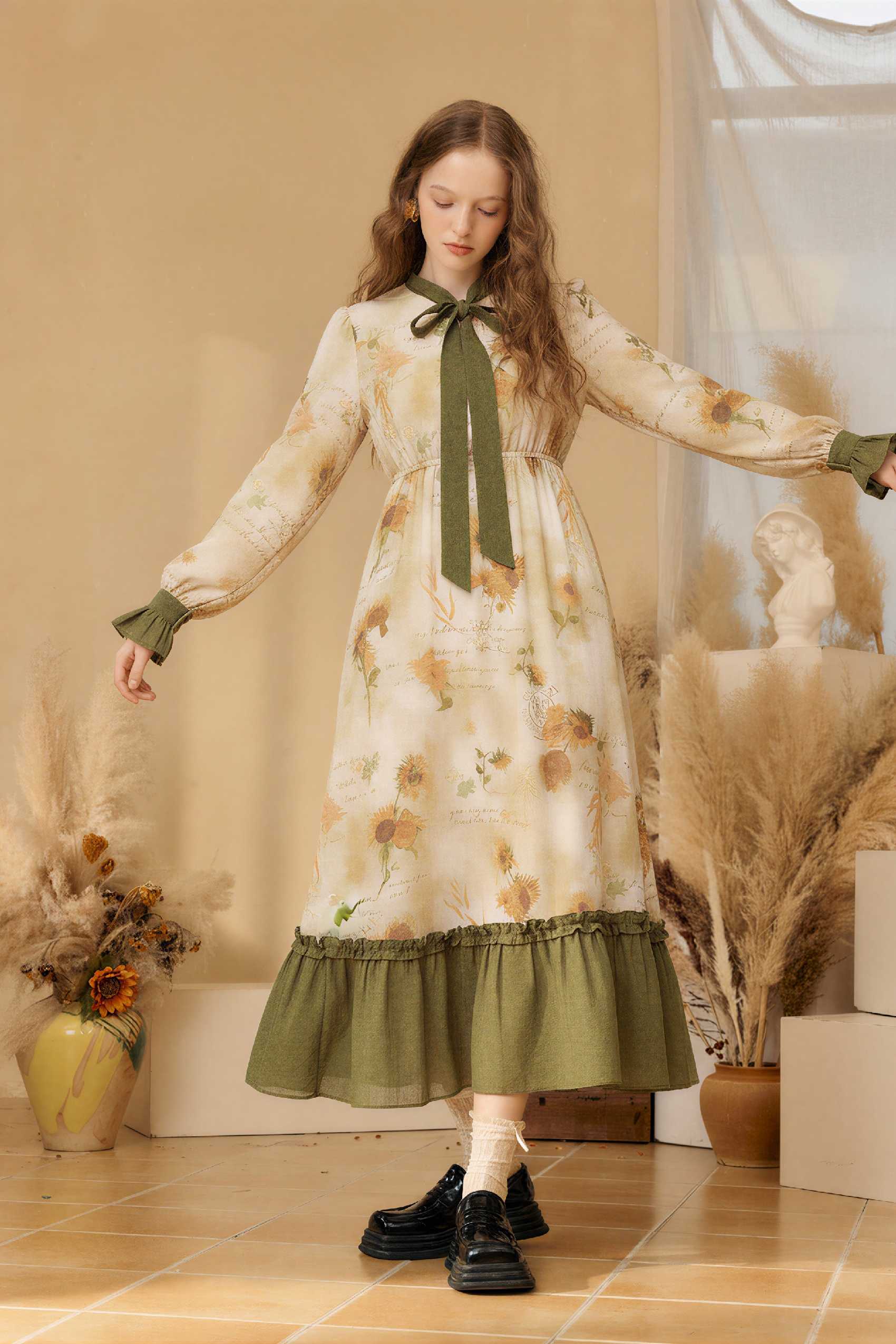 Van Gogh-Inspired Vintage Long-Sleeve Dress