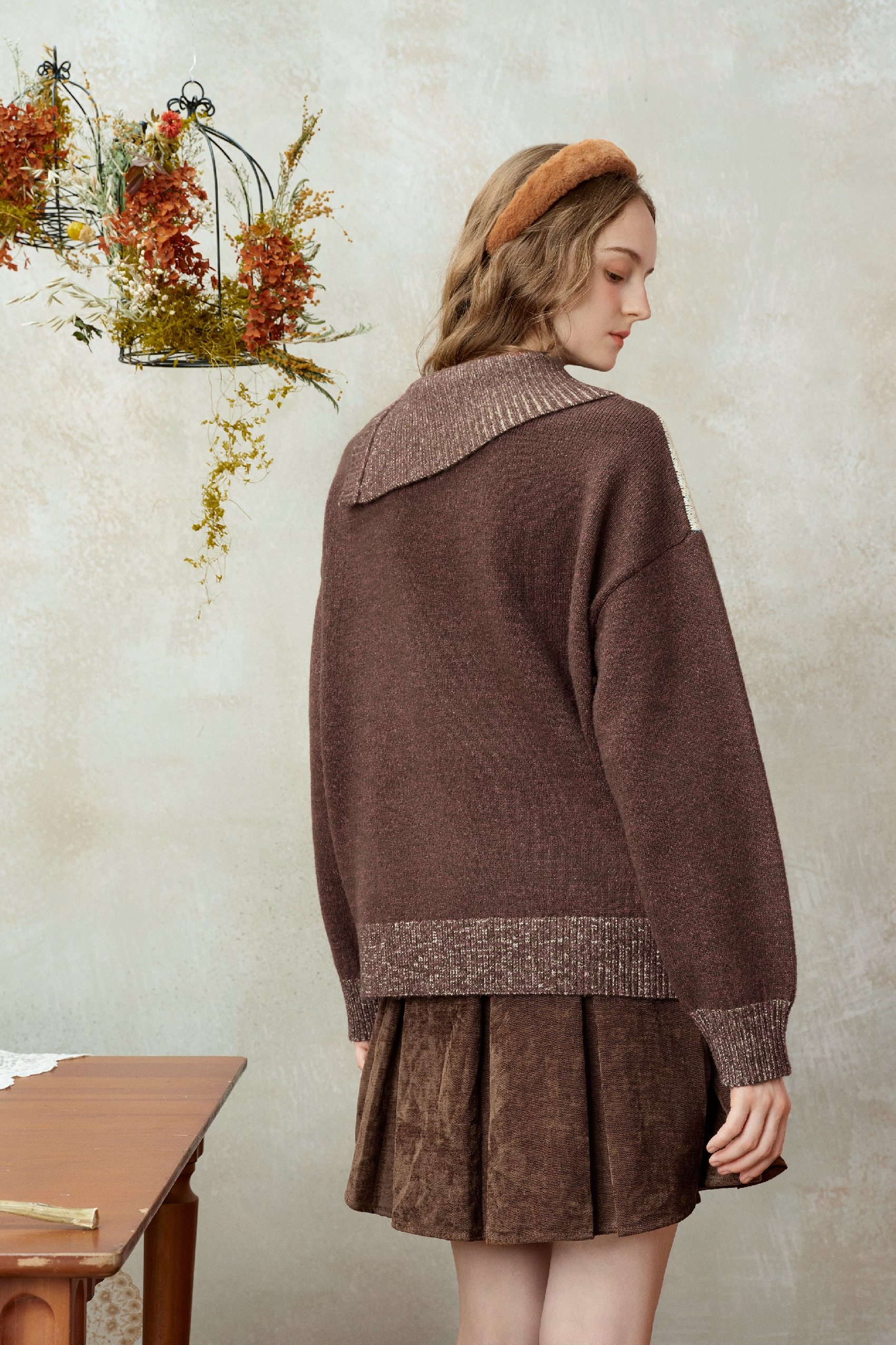 Van Gogh-Inspired Relaxed Collared Knit Sweater