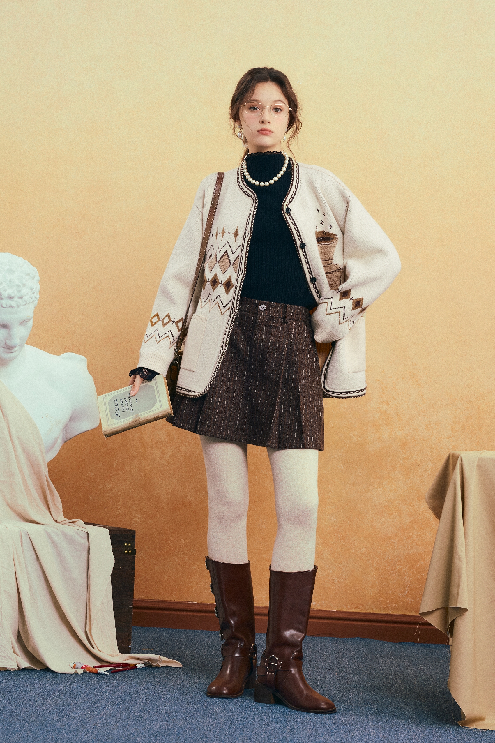 Knitted cardigan sweater