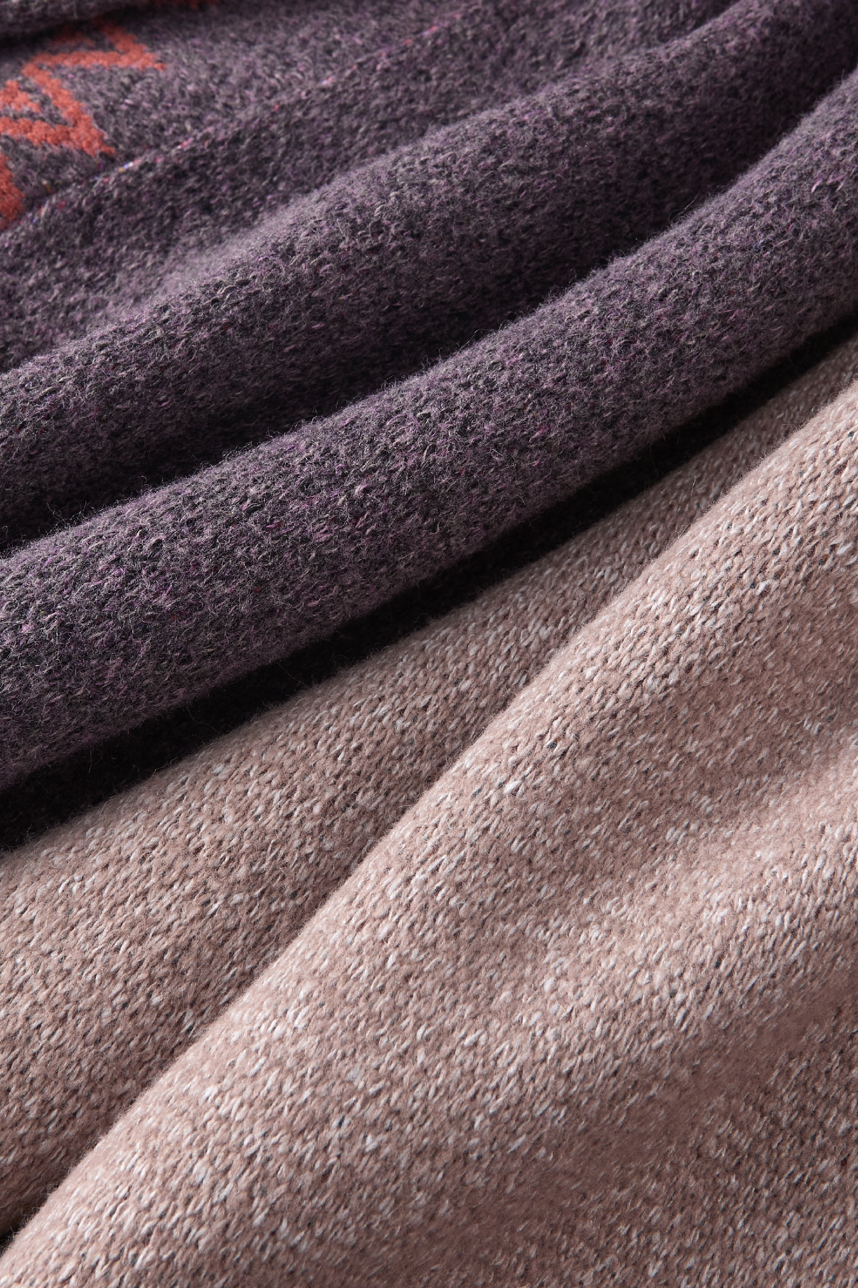 Pullover hooded knitted sweater