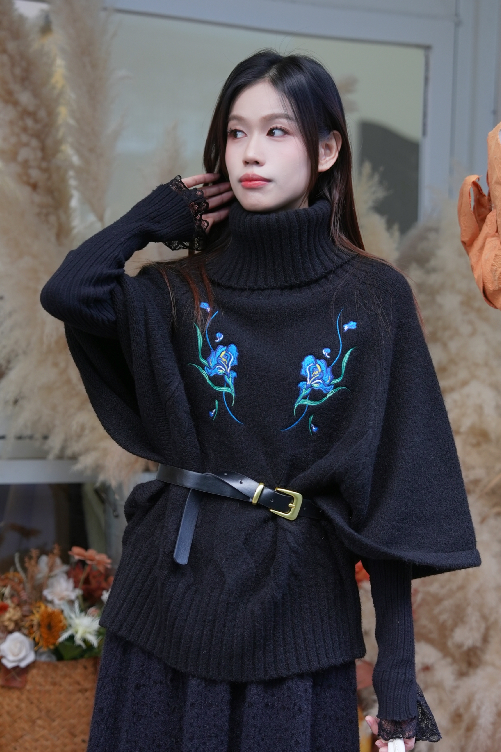 Van Gogh-Inspired Black Vintage Knit Pullover