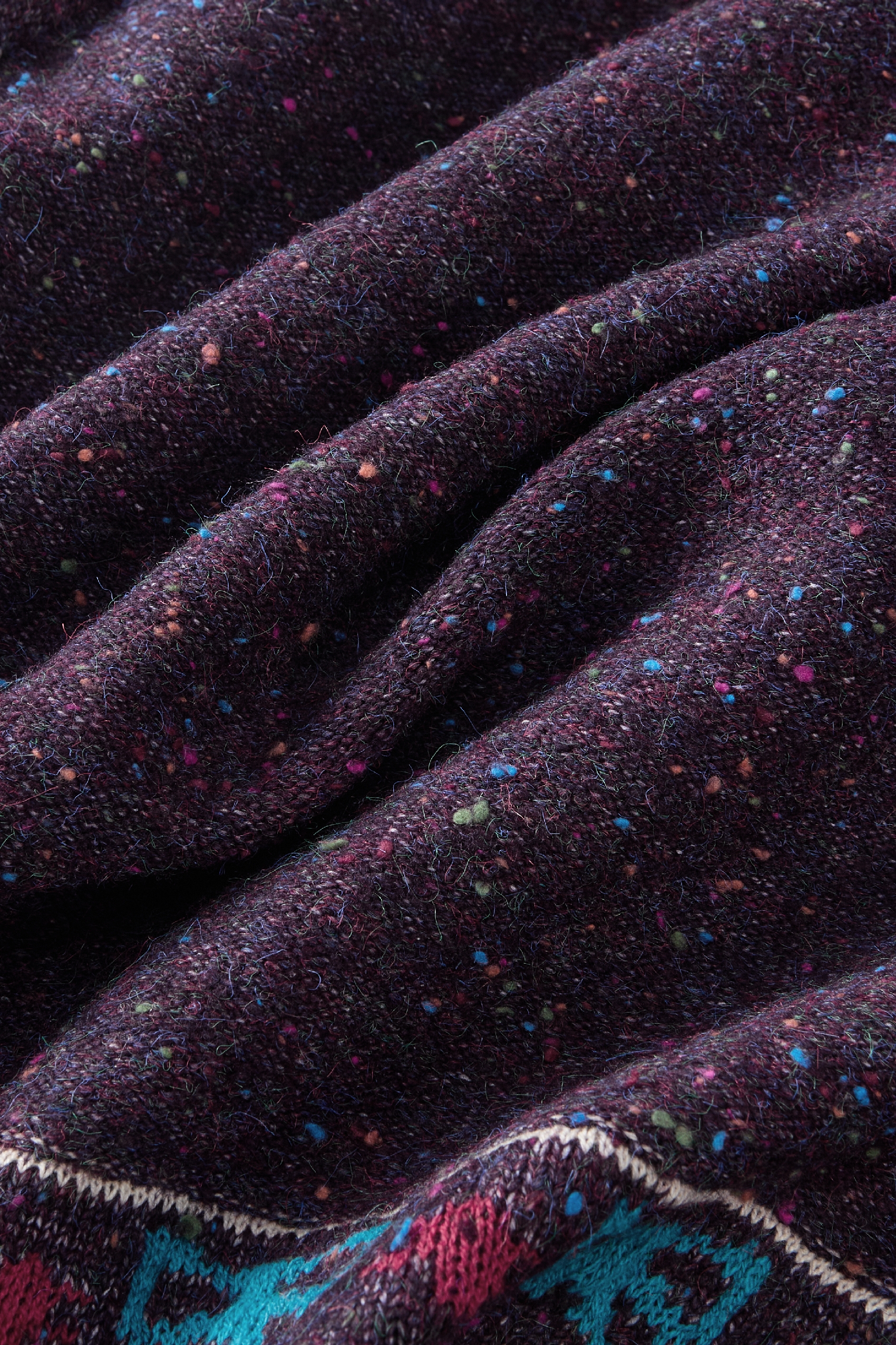 Retro hooded knitted sweater