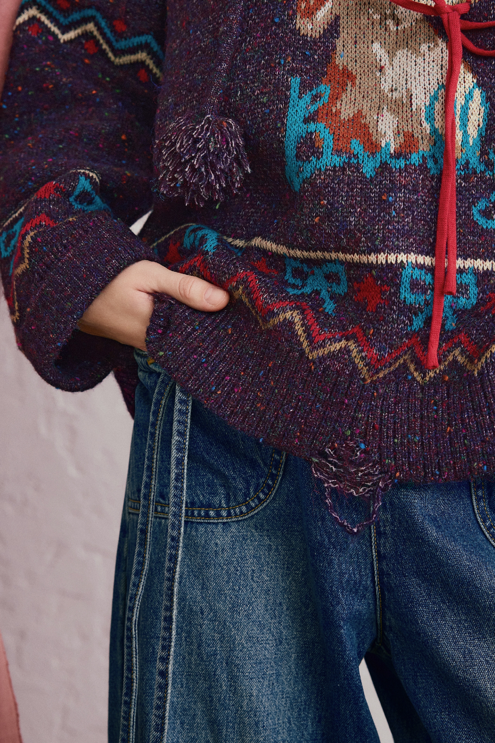 Retro hooded knitted sweater