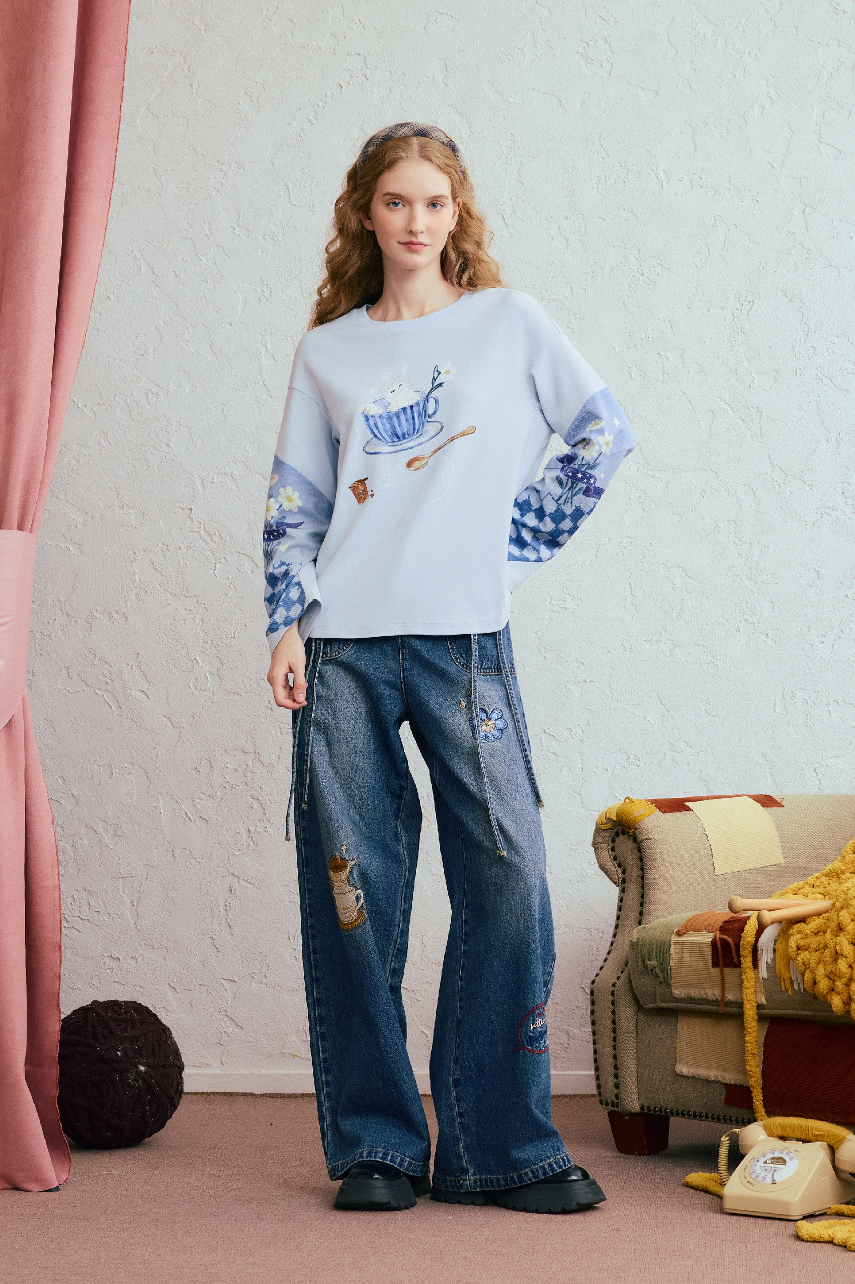 Loose-fitting long-sleeved base layer T-shirt