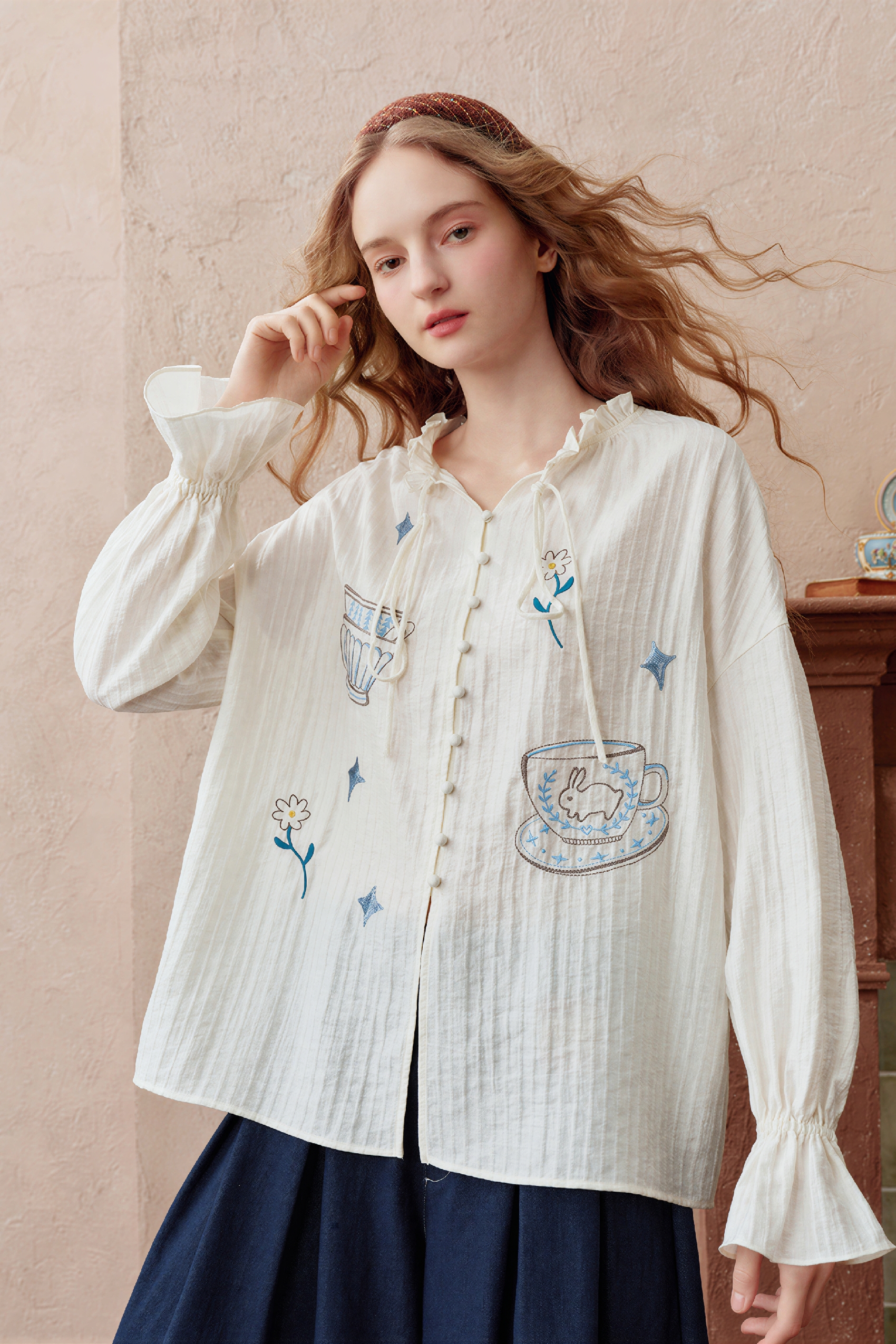 Lightweight Relaxed-Fit Embroidered Shirt