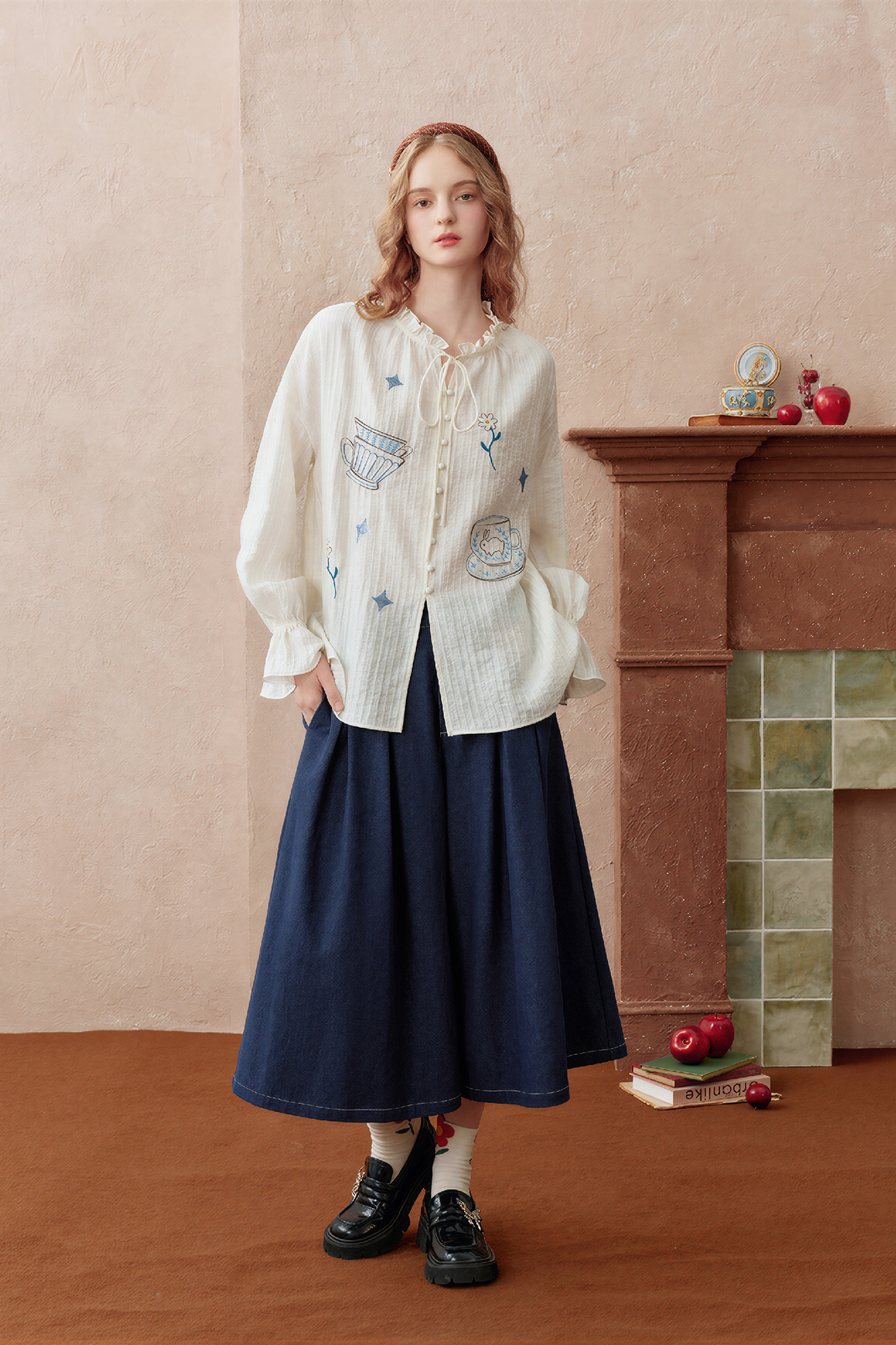 Lightweight Relaxed-Fit Embroidered Shirt