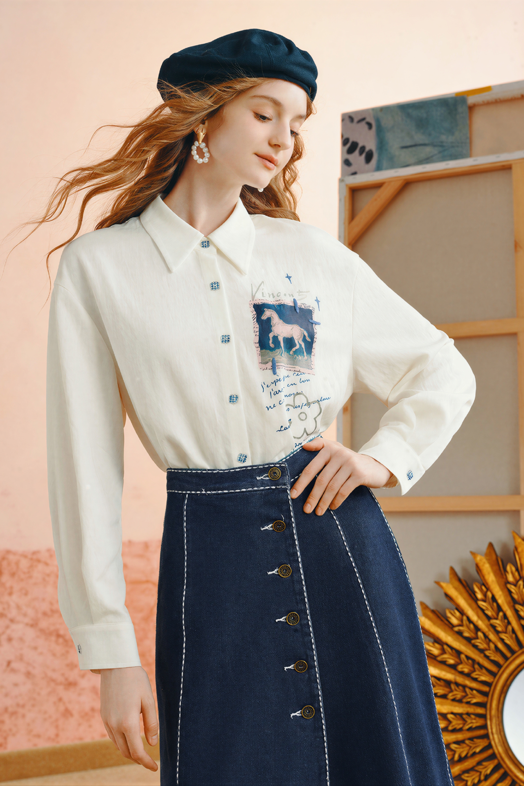 Very stylish long-sleeved shirt