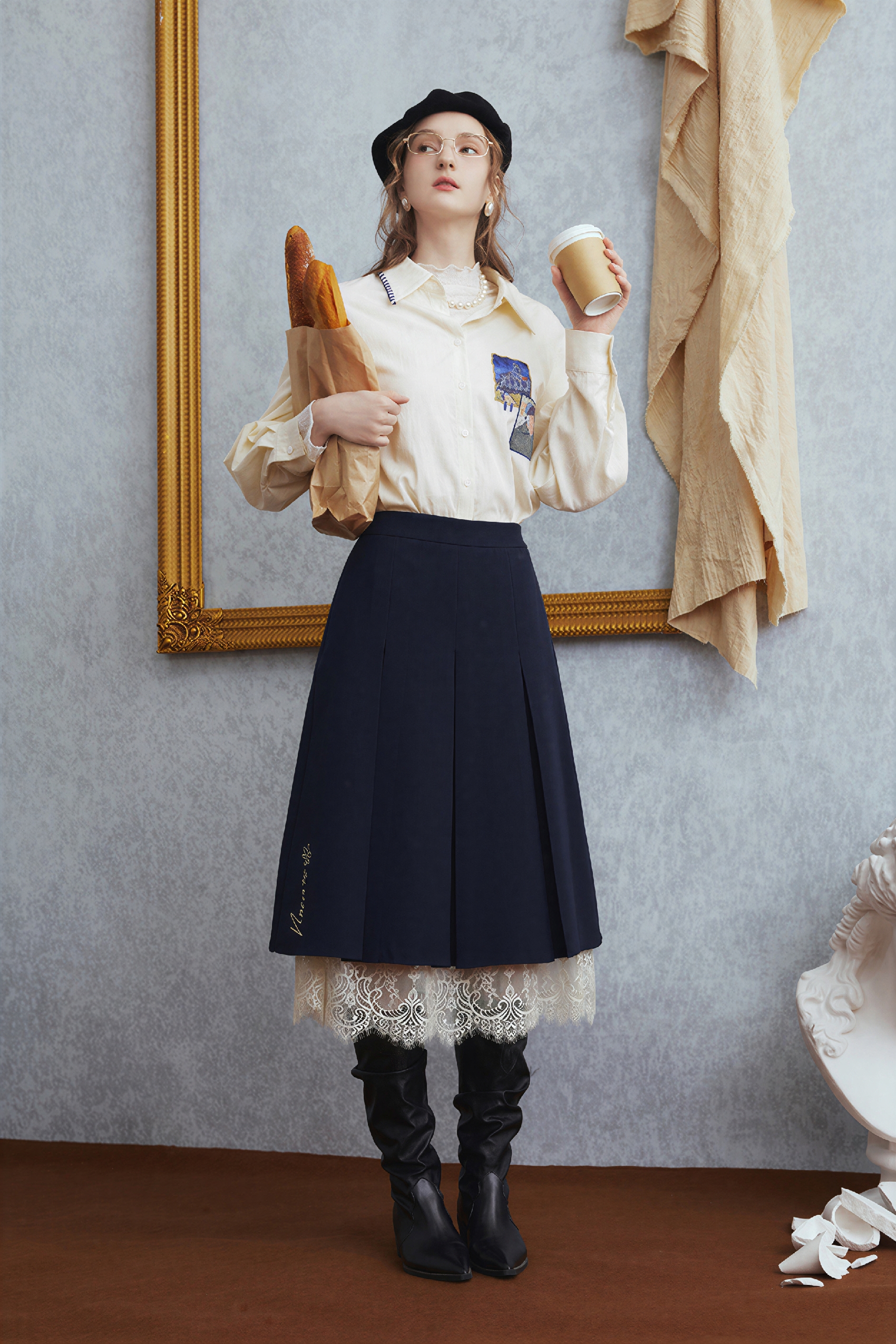 Van Gogh-Inspired High-Waisted Lace Skirt