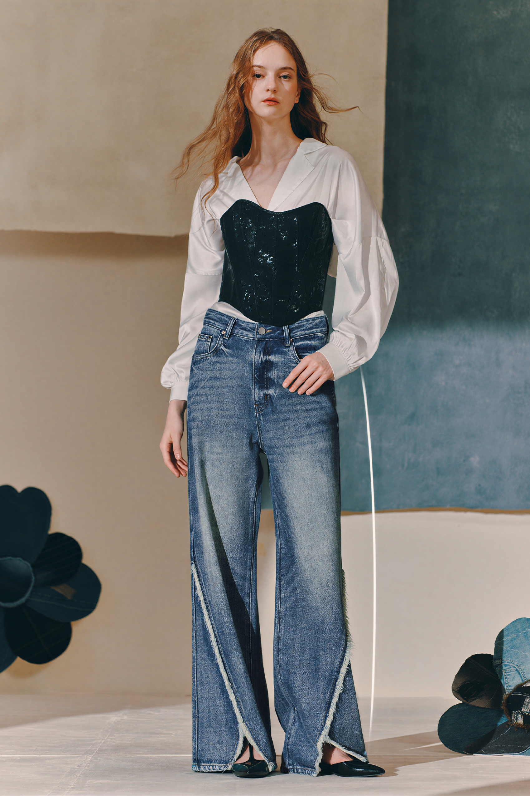 Van Gogh-Inspired High-Waisted Relaxed Jeans