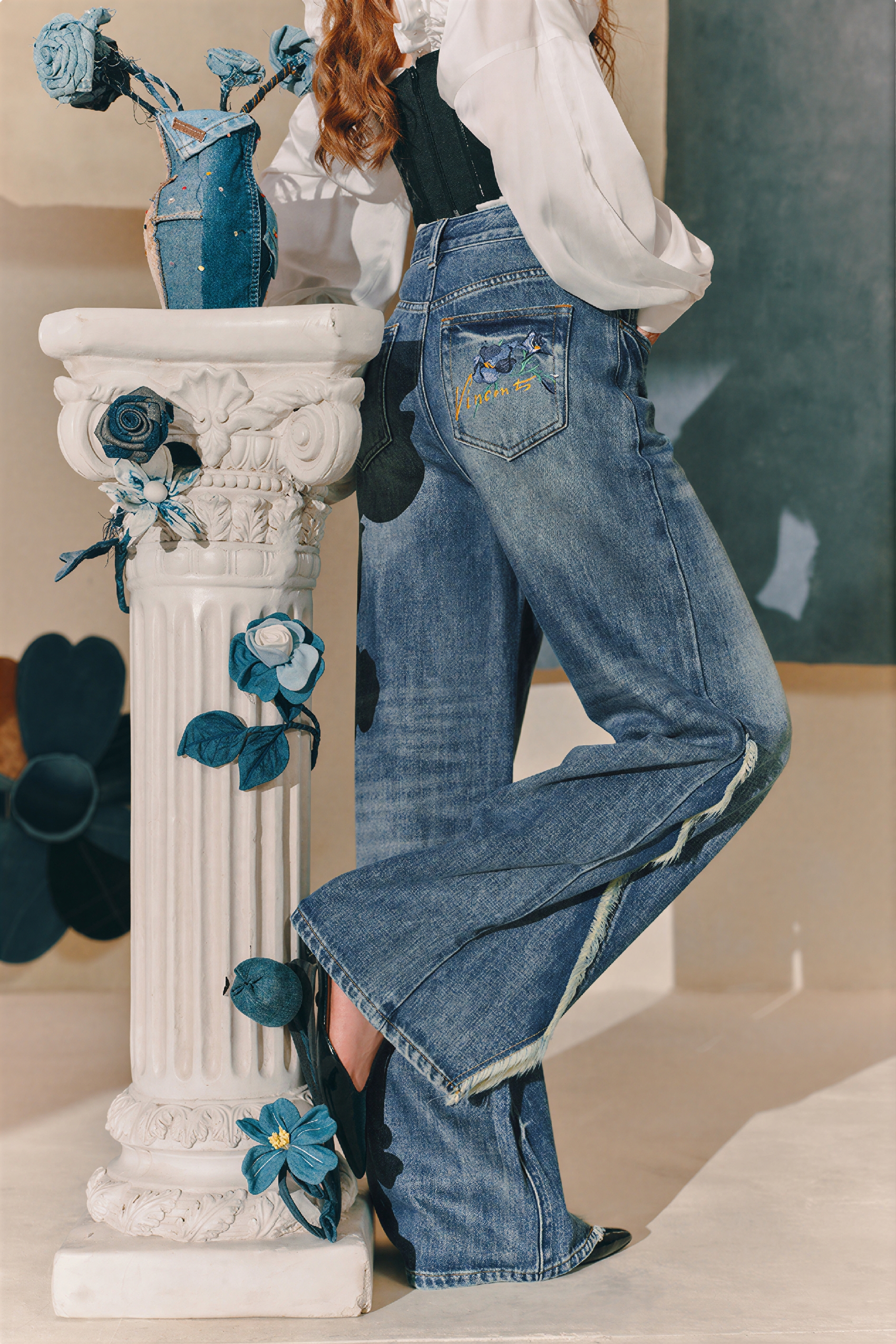 Van Gogh-Inspired High-Waisted Relaxed Jeans