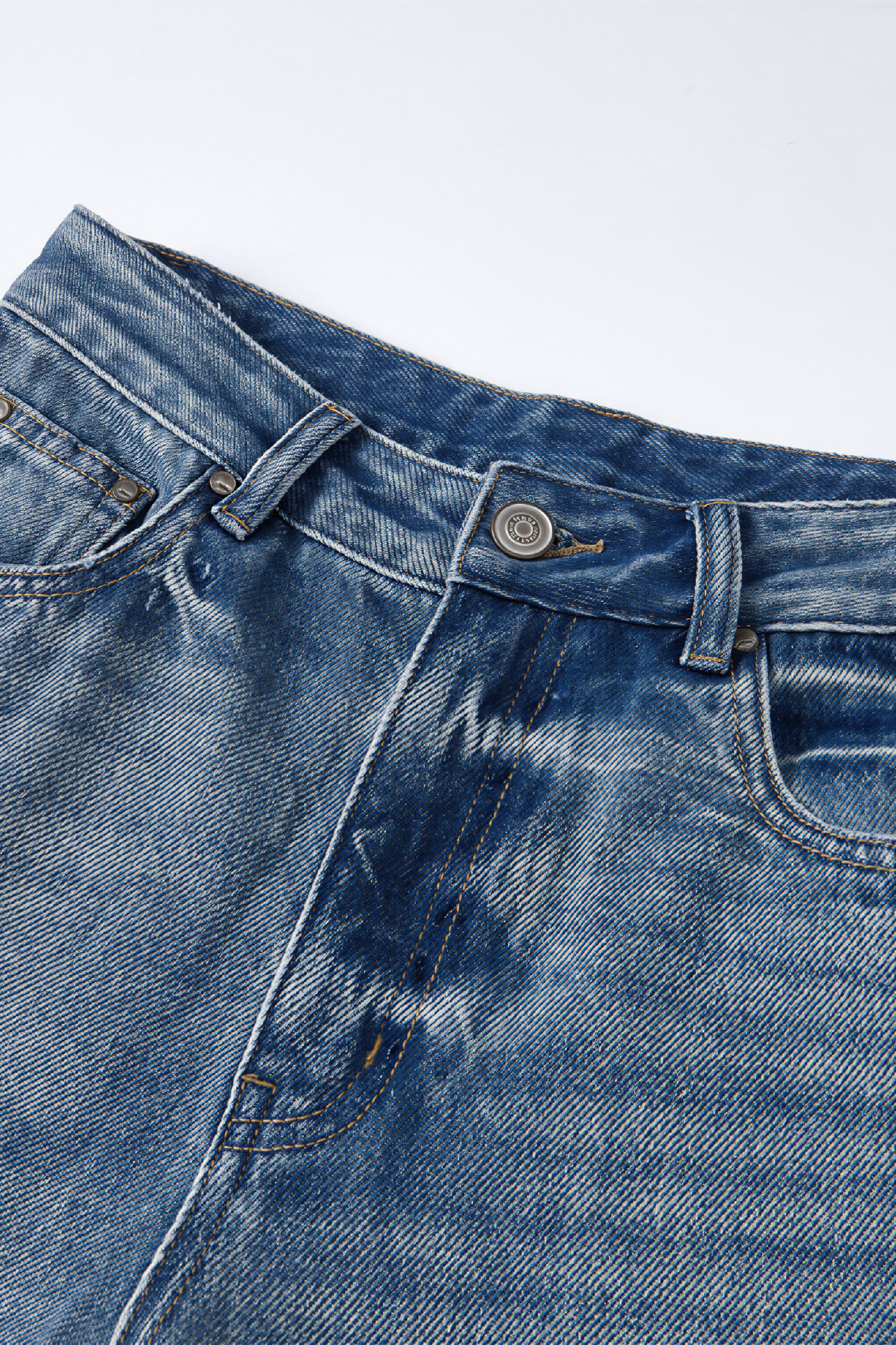 Van Gogh-Inspired High-Waisted Relaxed Jeans