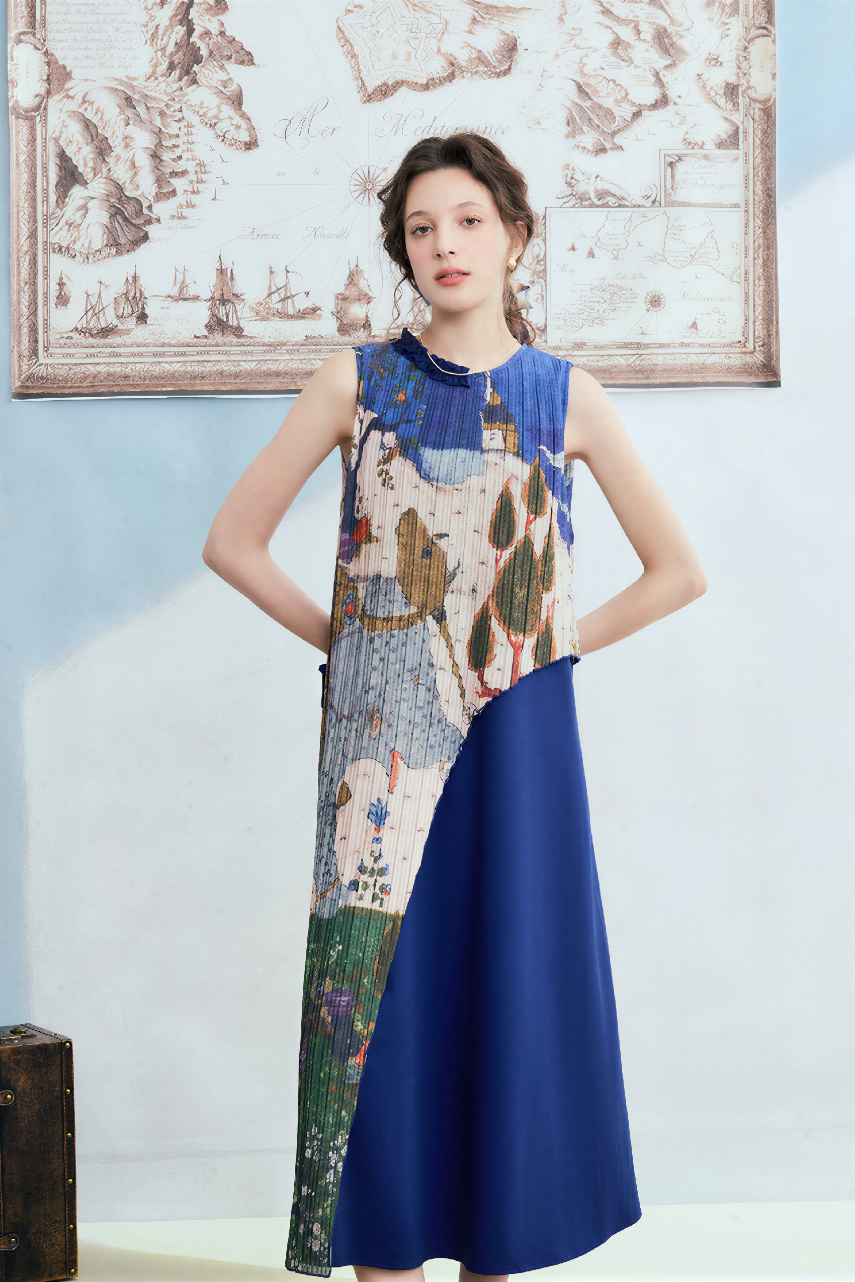 Artistic Sleeveless Designer Dress