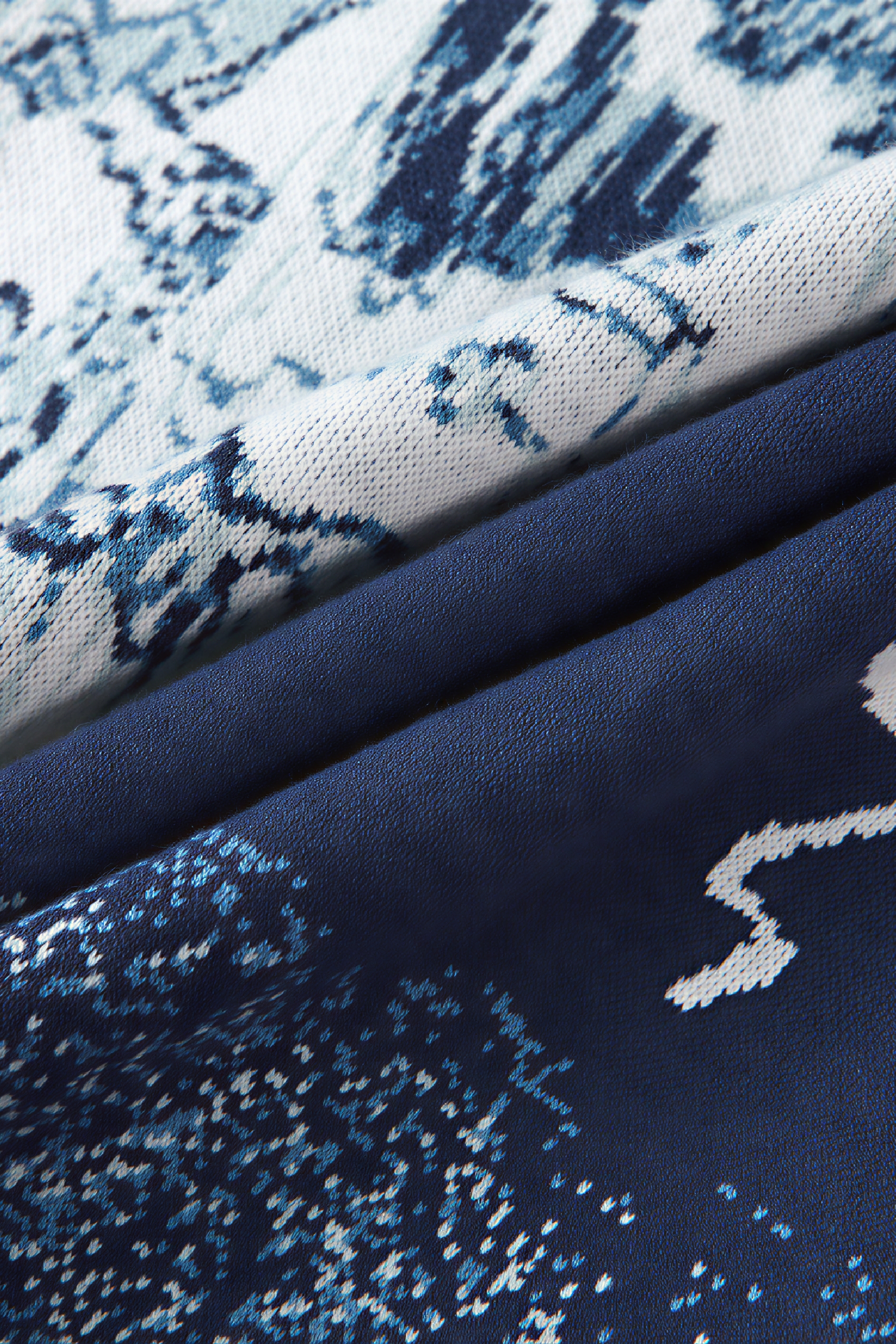 Van Gogh-Inspired Vintage Knit Sweater