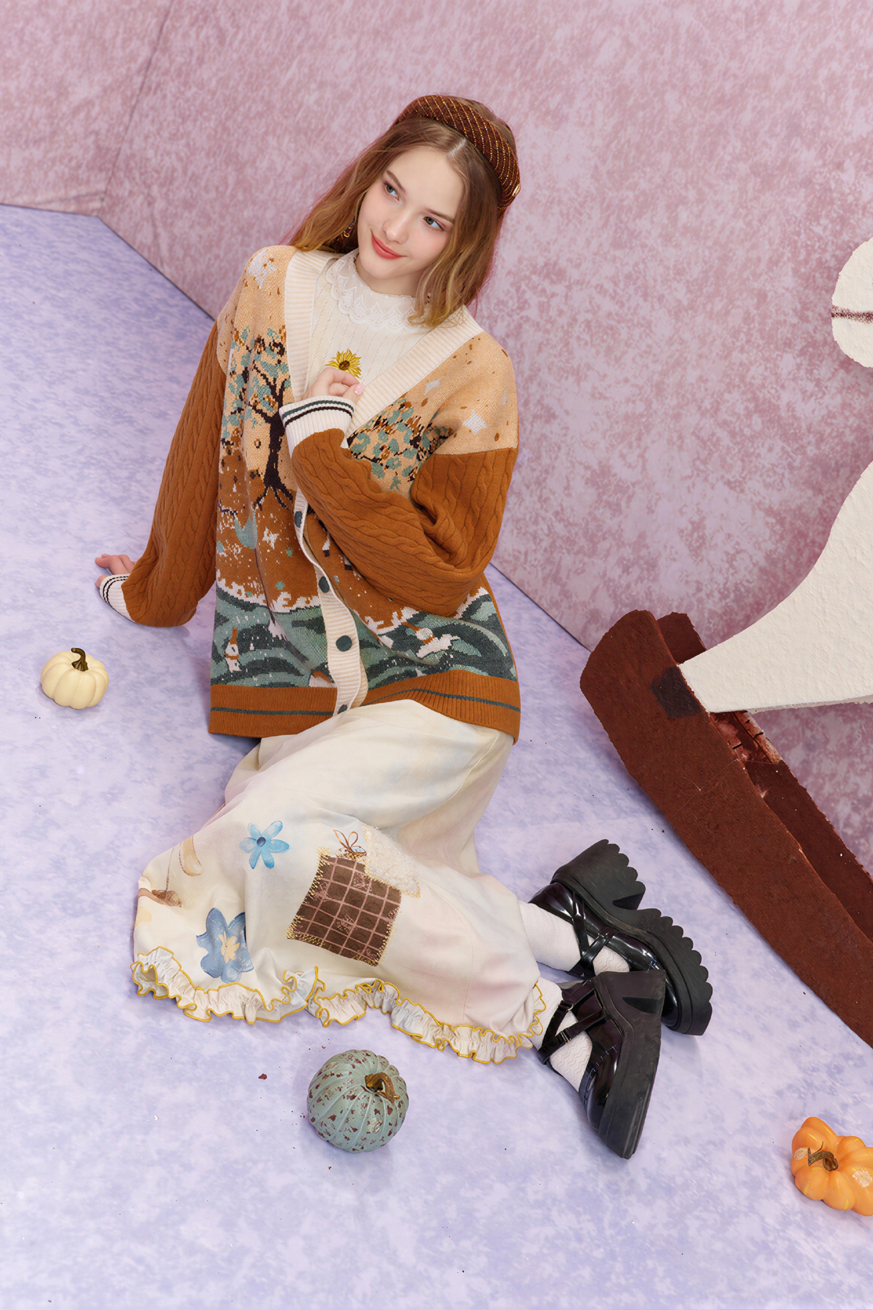 Jacquard blue V-neck knitted cardigan