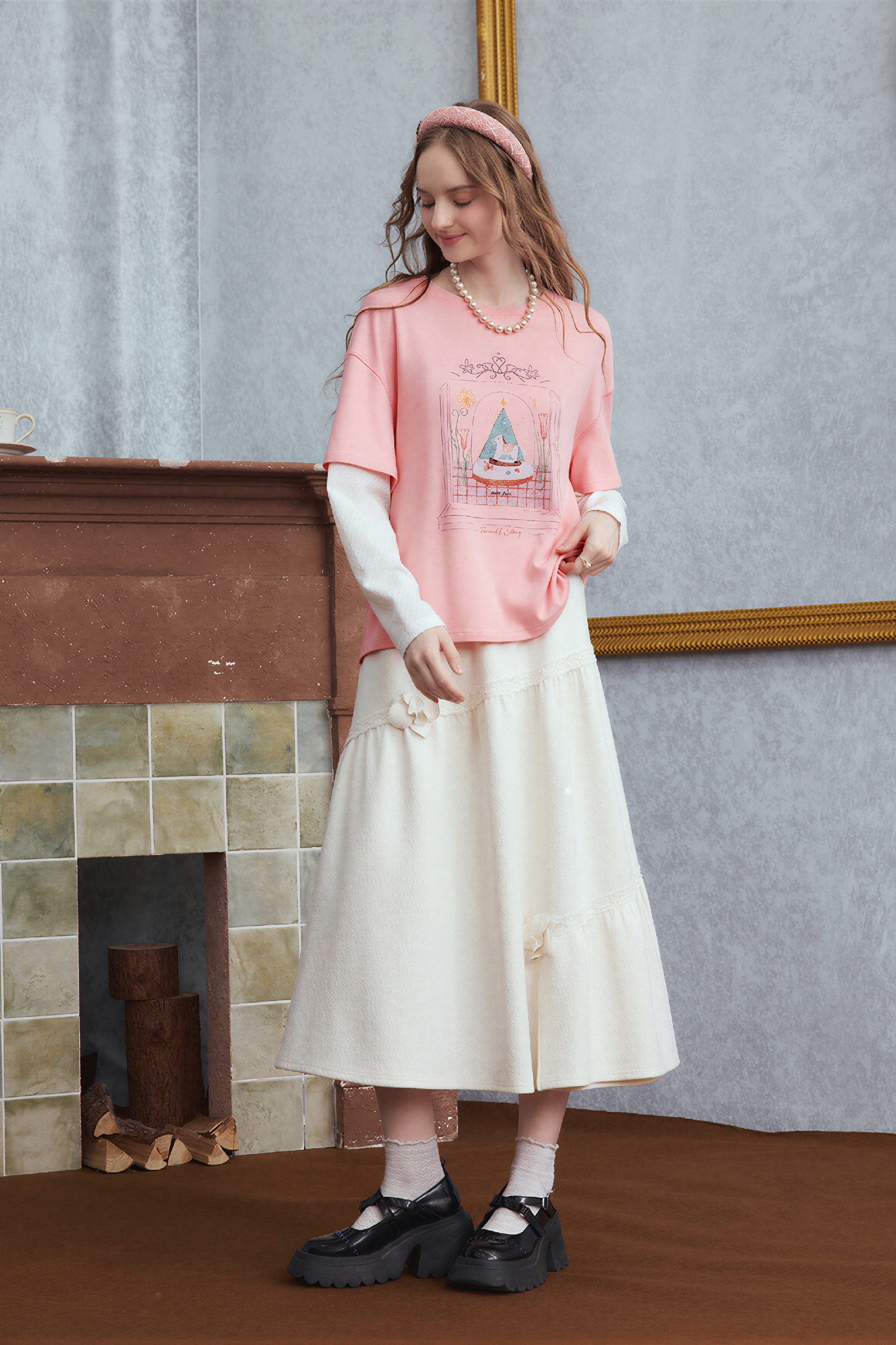 ヴィンテージプリントのフェイクレイヤードTシャツ