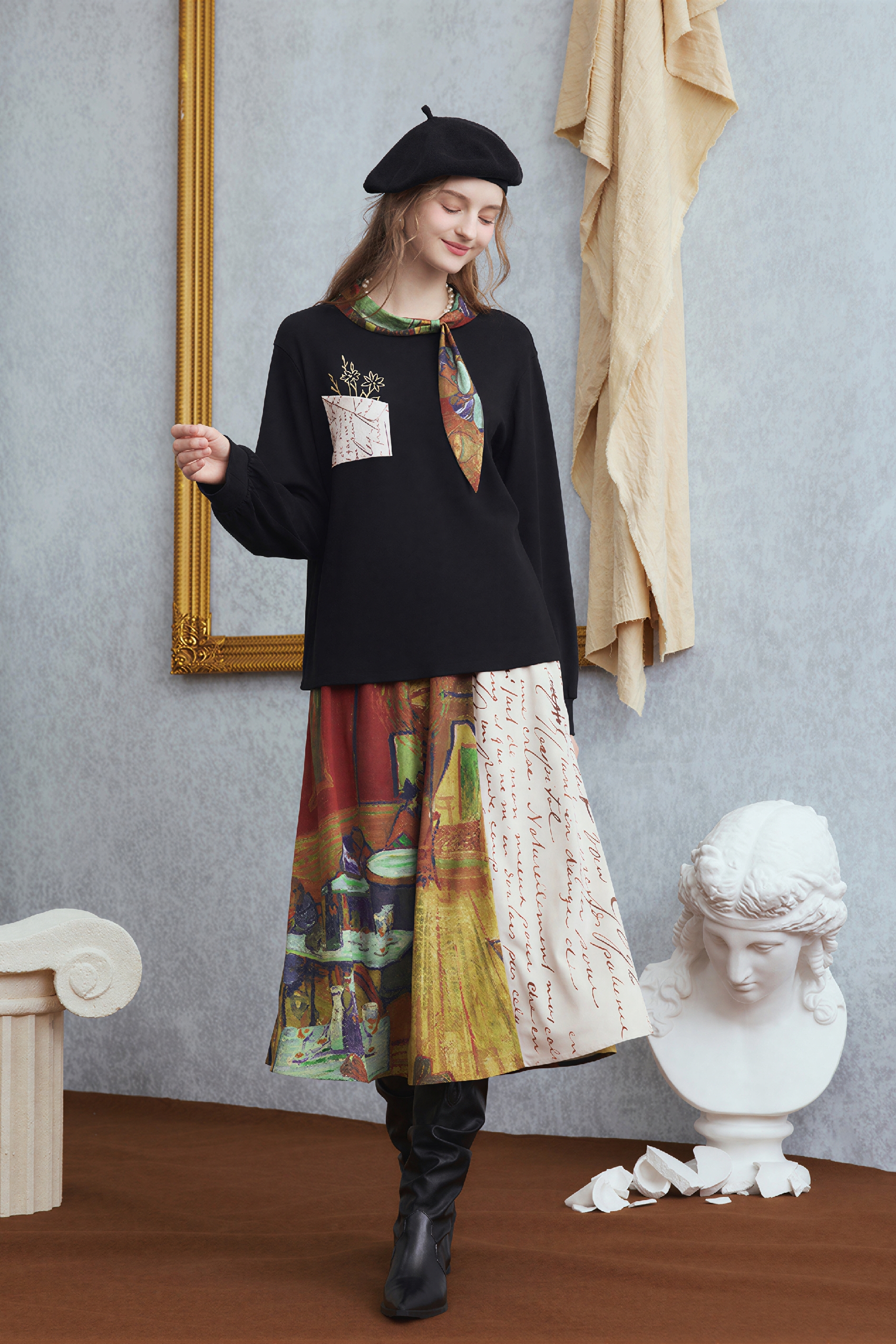 Van Gogh-Inspired Designer Relaxed Sweatshirt Top