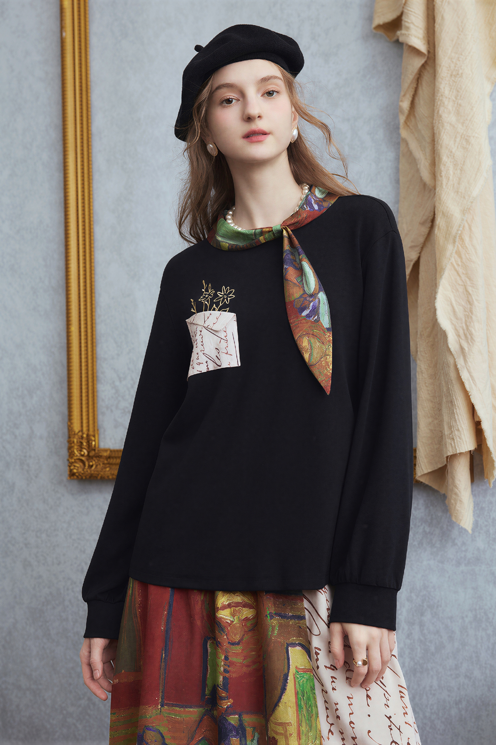 Van Gogh-Inspired Designer Relaxed Sweatshirt Top