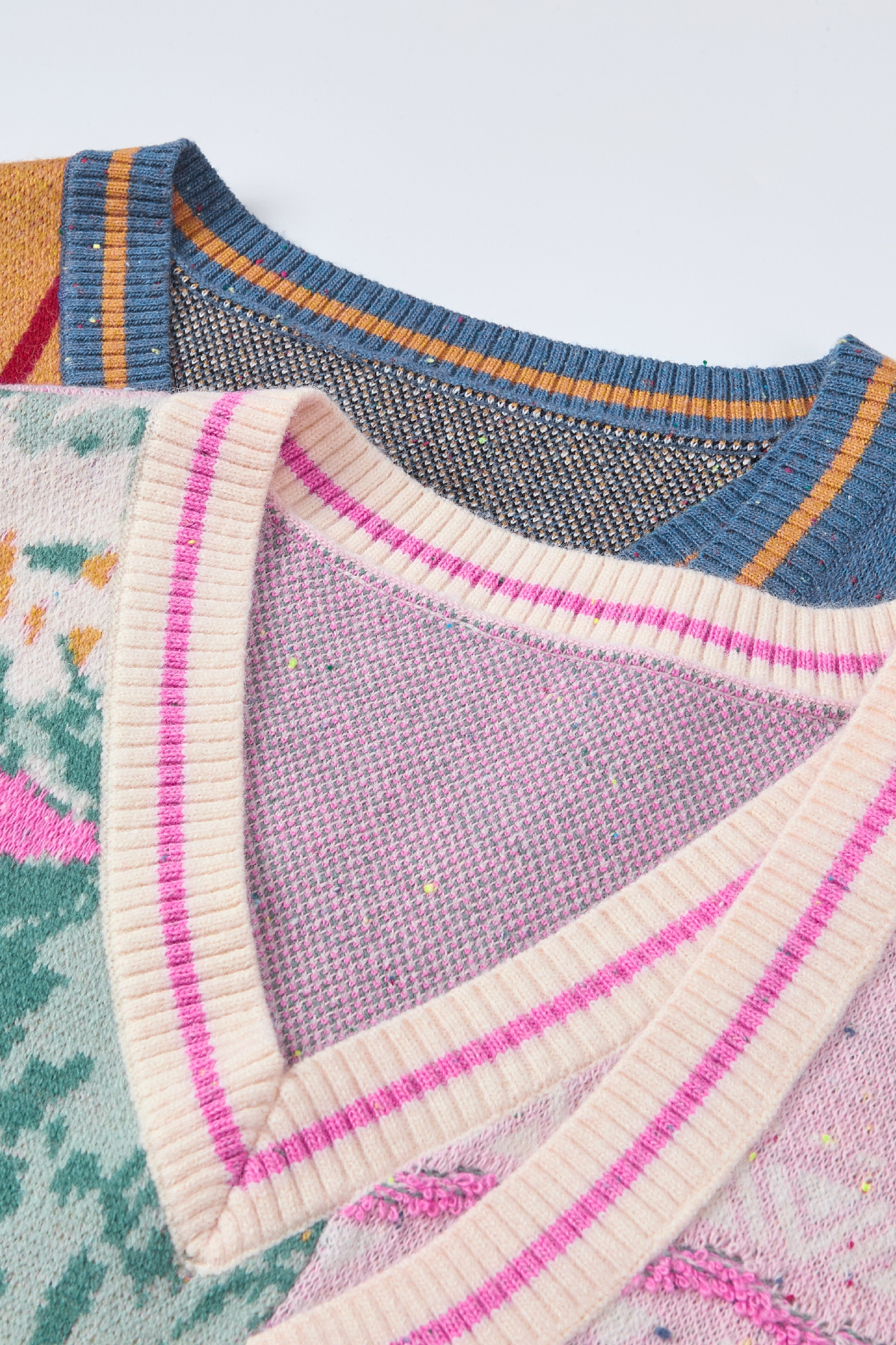 Knitted vest and skirt two-piece set