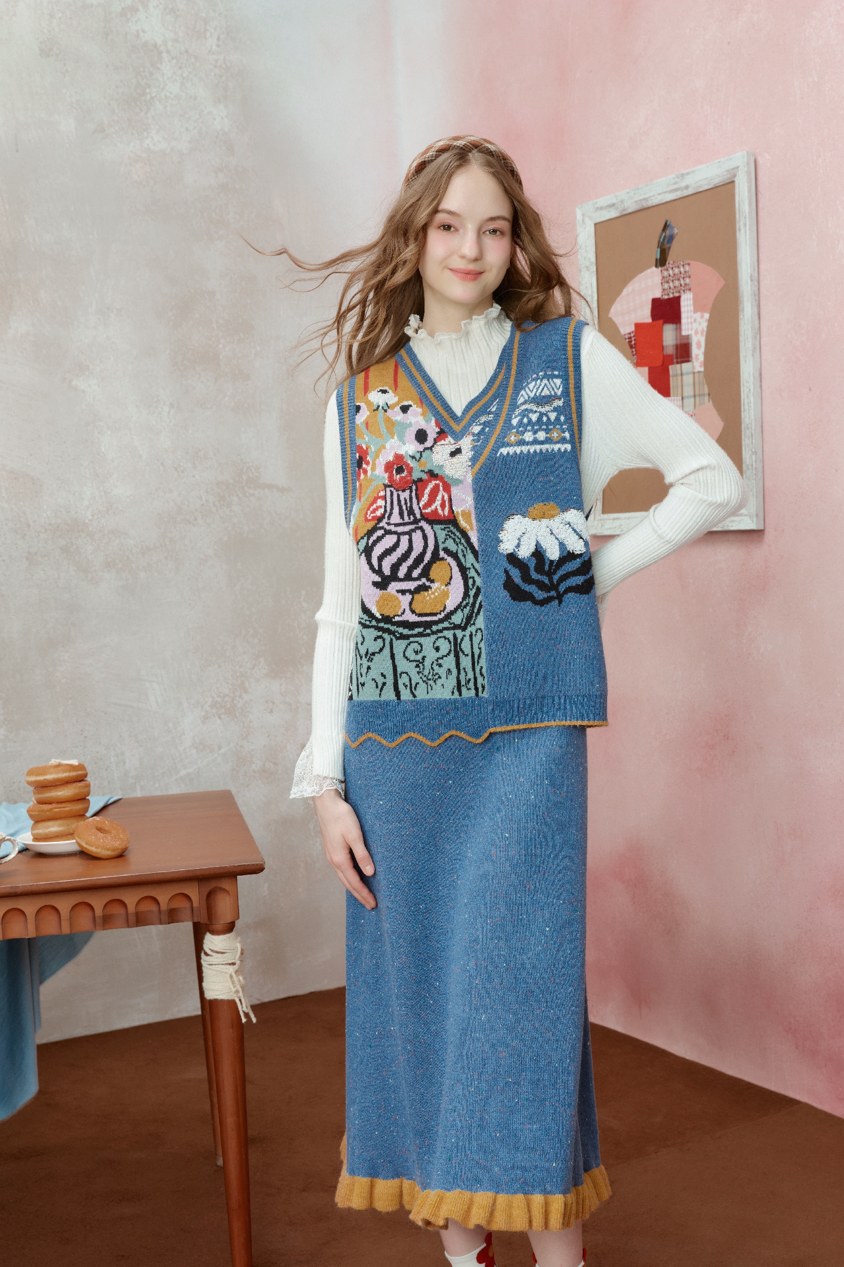 Knitted vest and skirt two-piece set