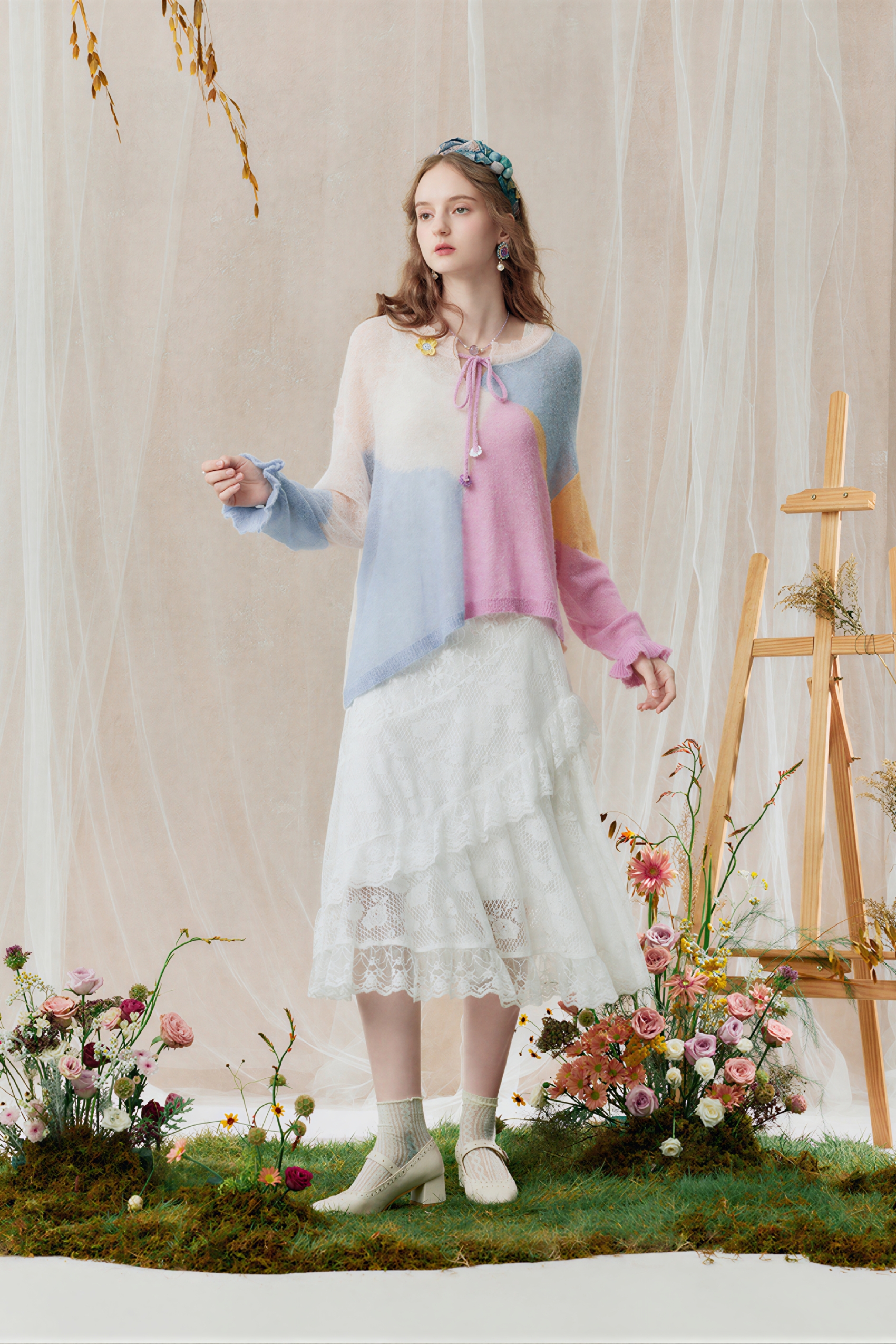 Color-blocked knitted top