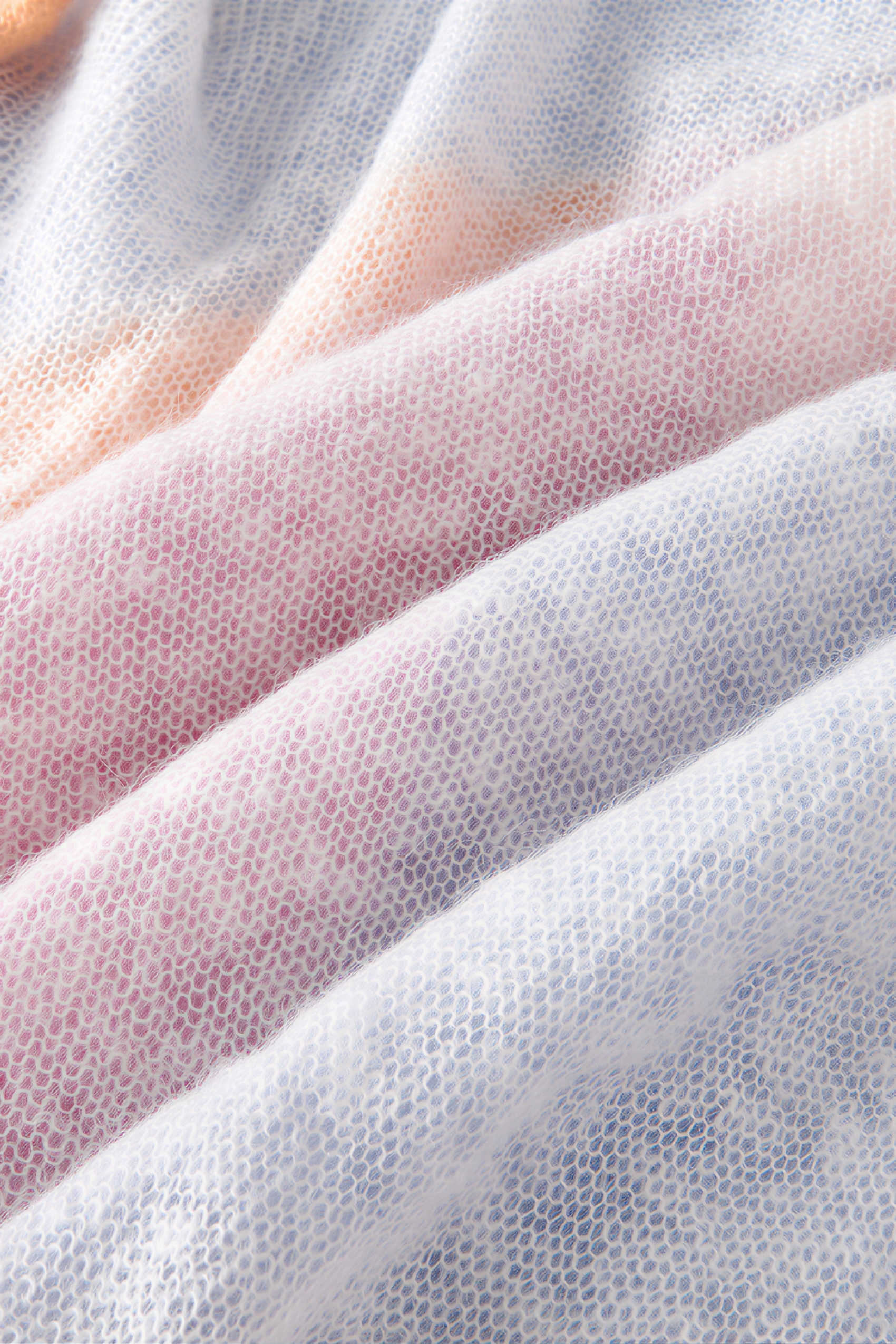 Color-blocked knitted top