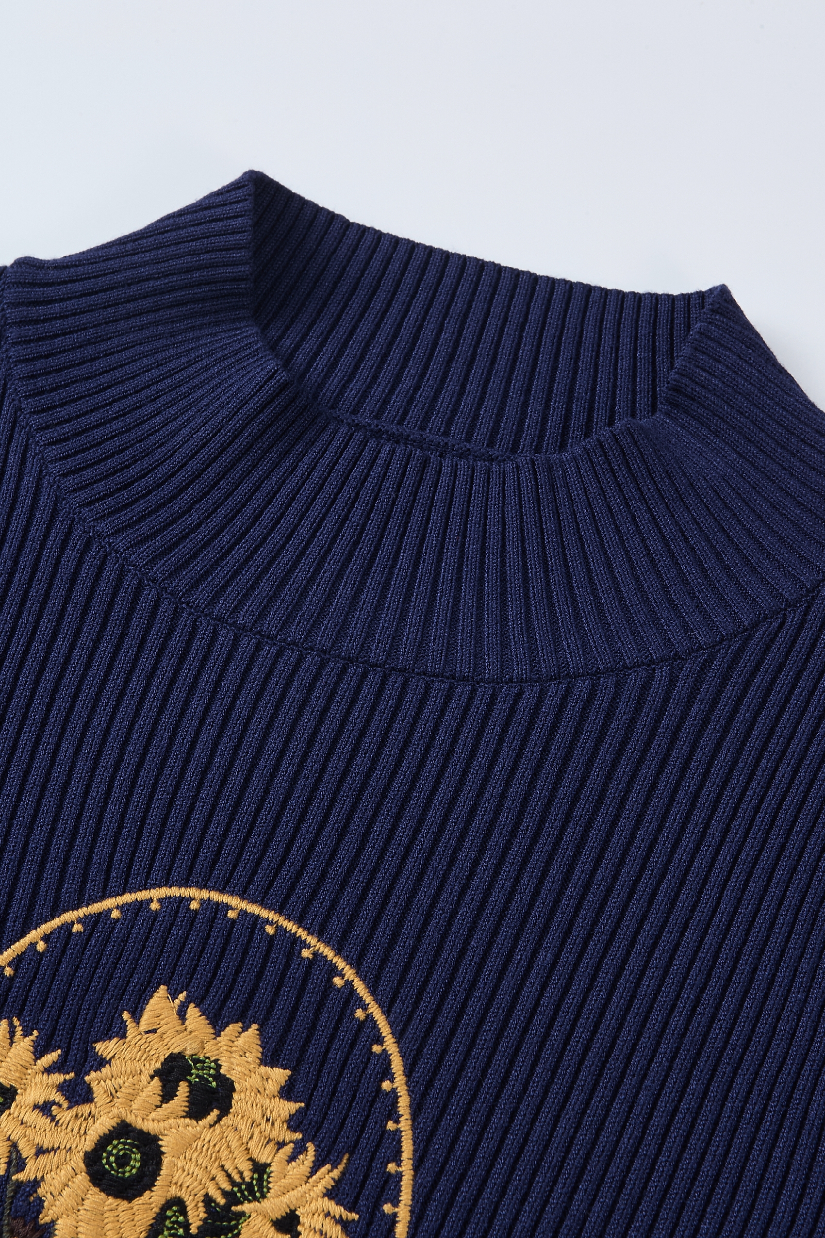 Van Gogh-Inspired Vintage Knit Base Top