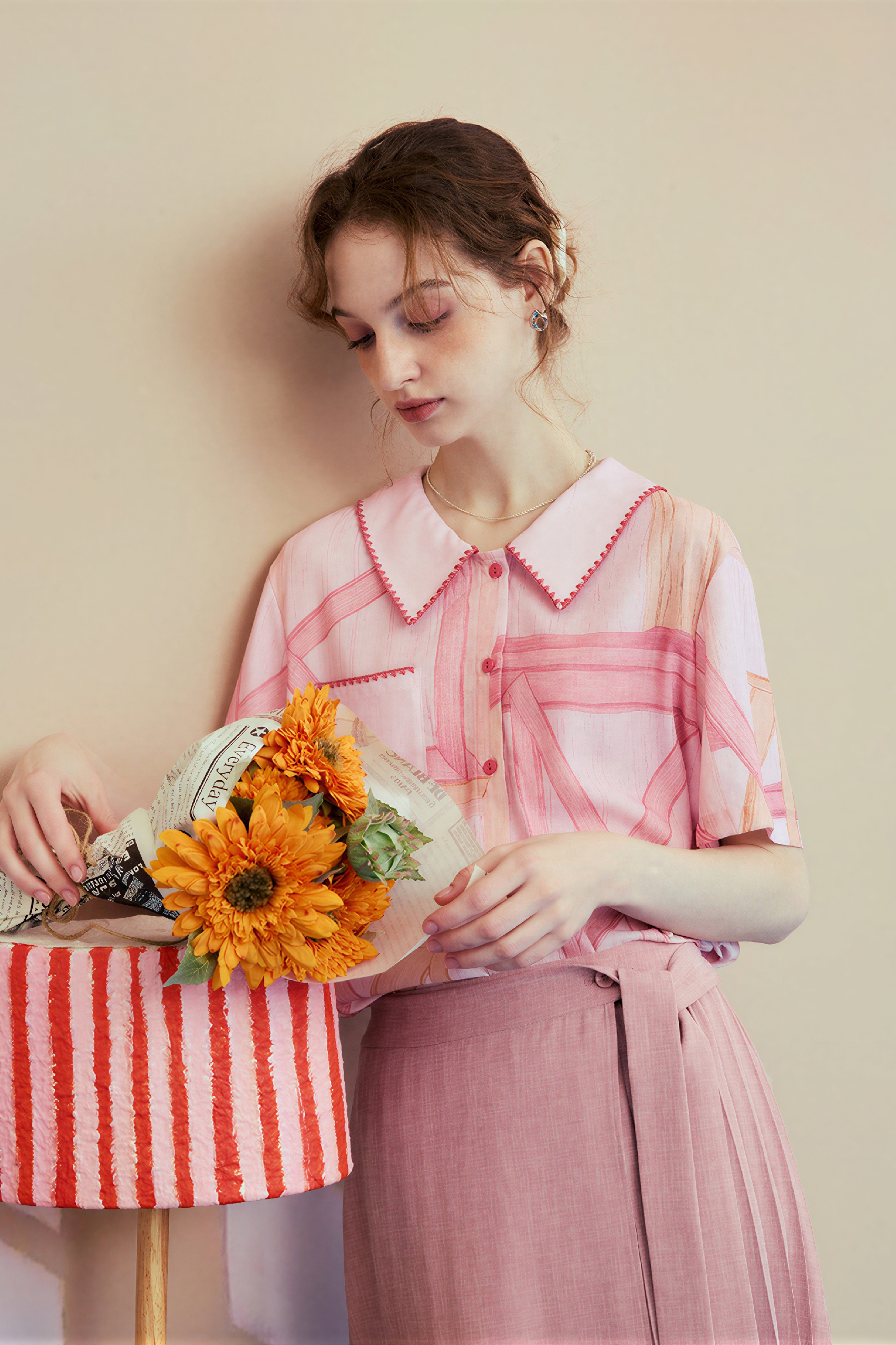 Pink Printed Collar Short-Sleeve Shirt