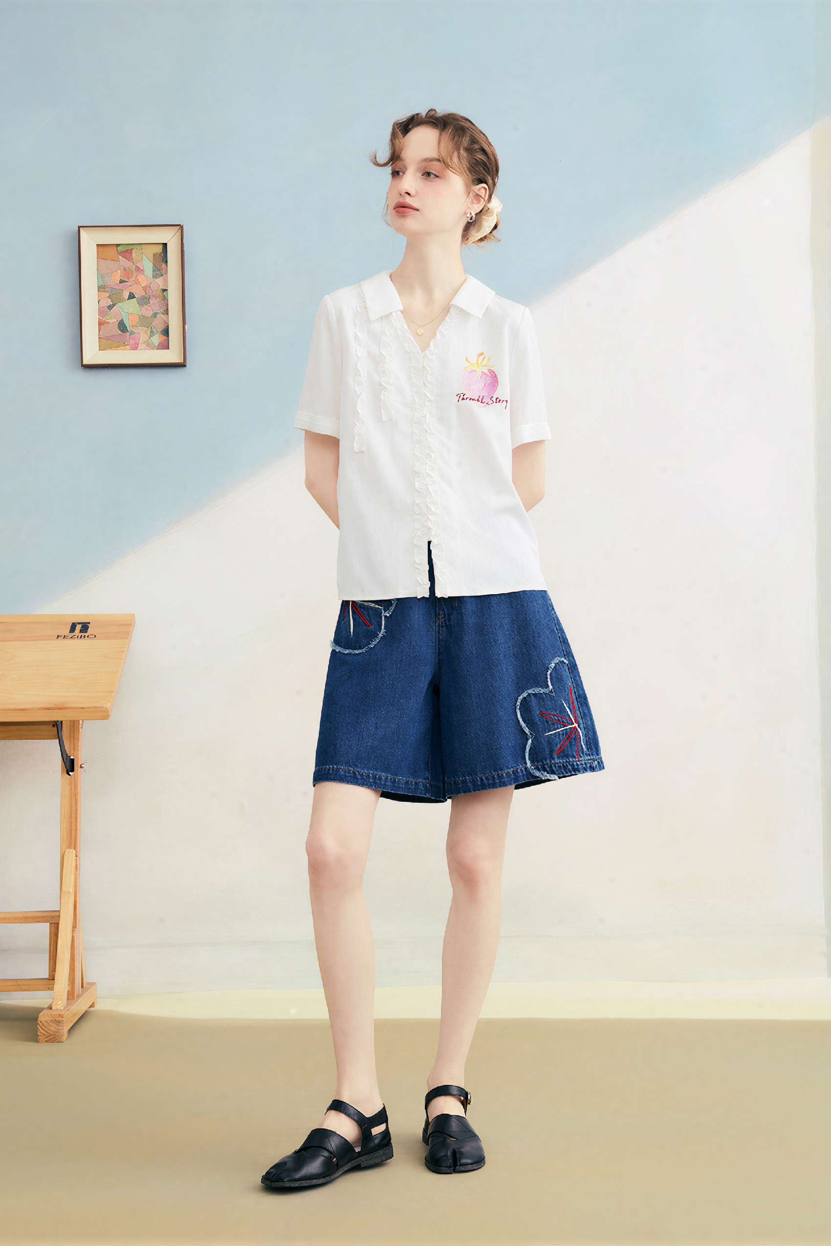 White Printed Ruffle-Edge Short Sleeve Shirt