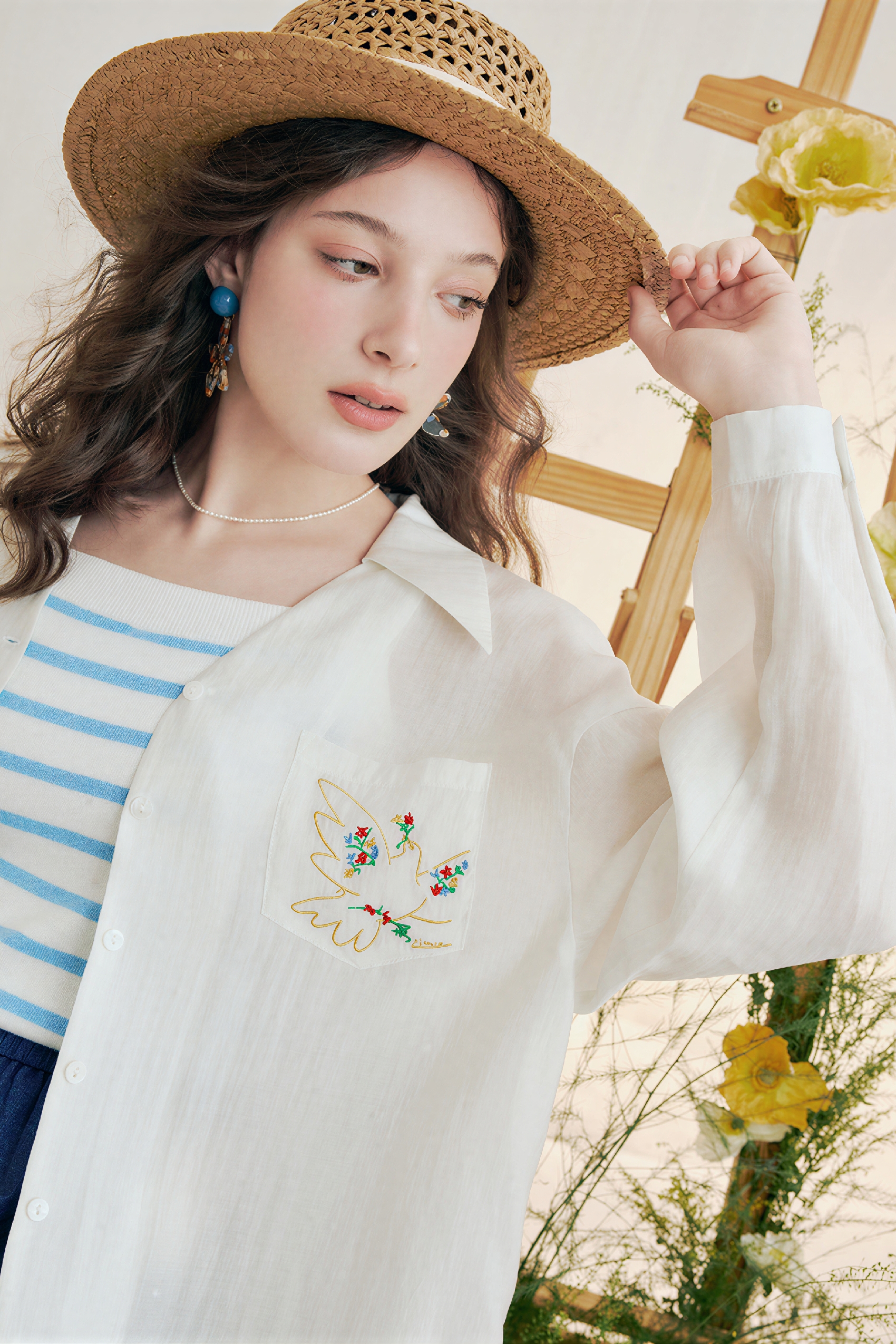 Vintage Embroidered Pocket Lightweight Shirt