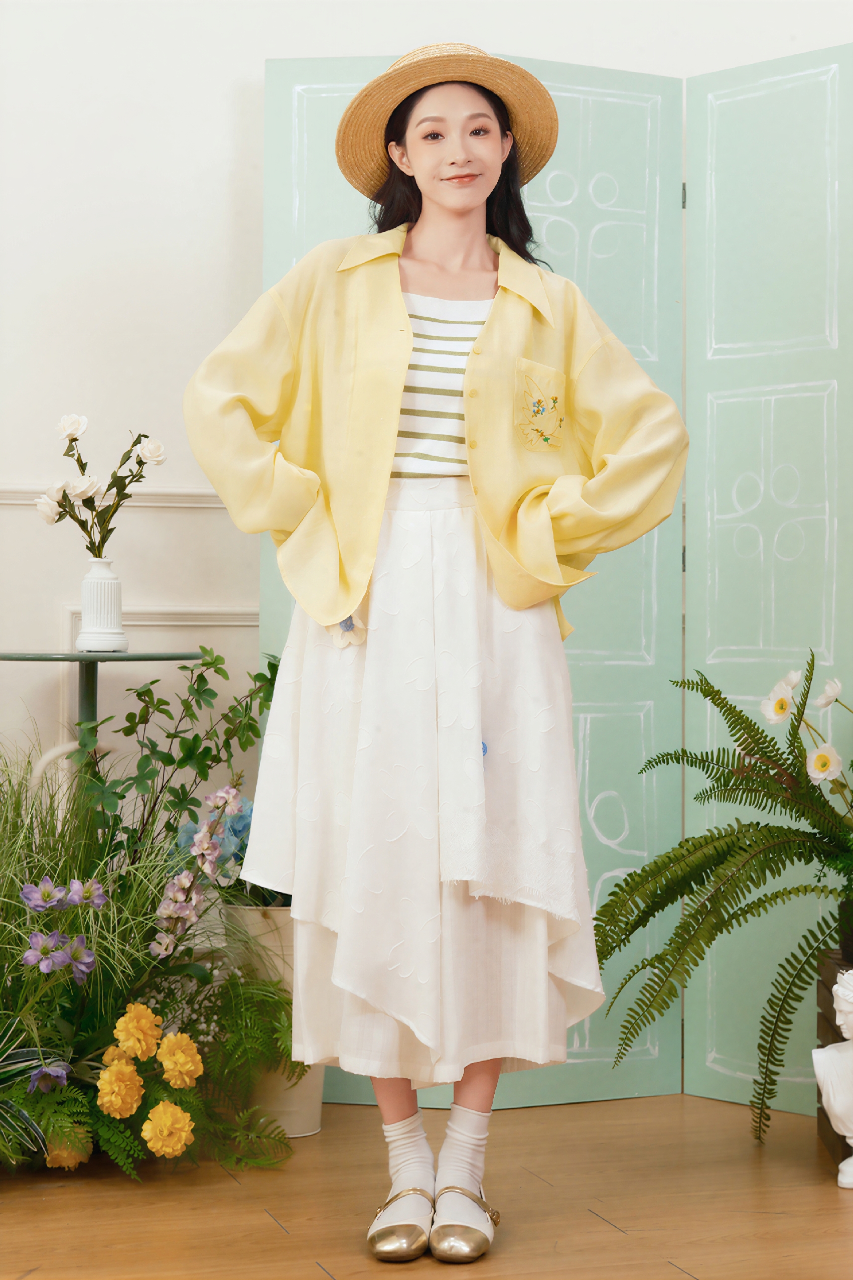 Vintage Embroidered Pocket Lightweight Shirt