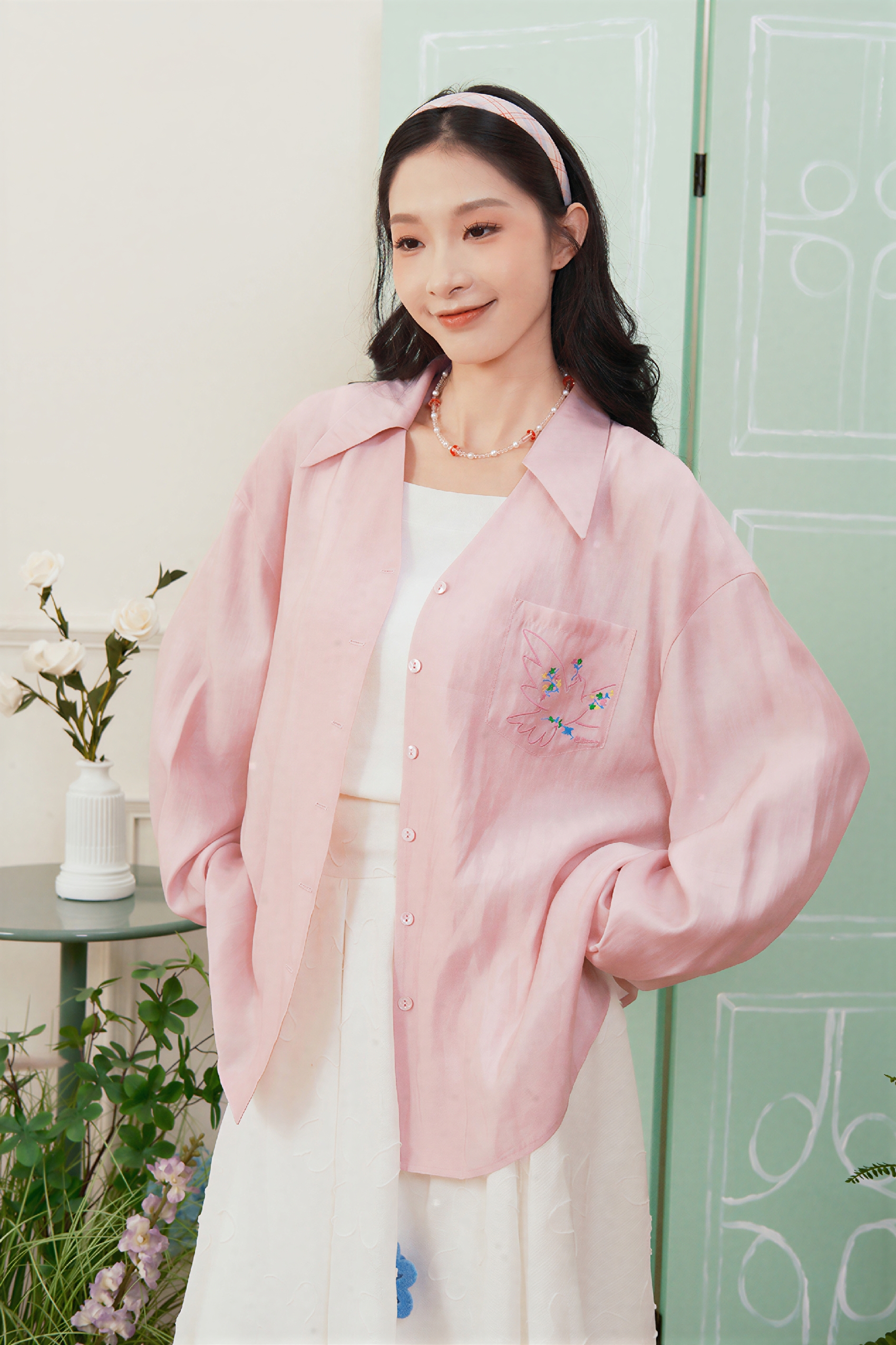 Vintage Embroidered Pocket Lightweight Shirt