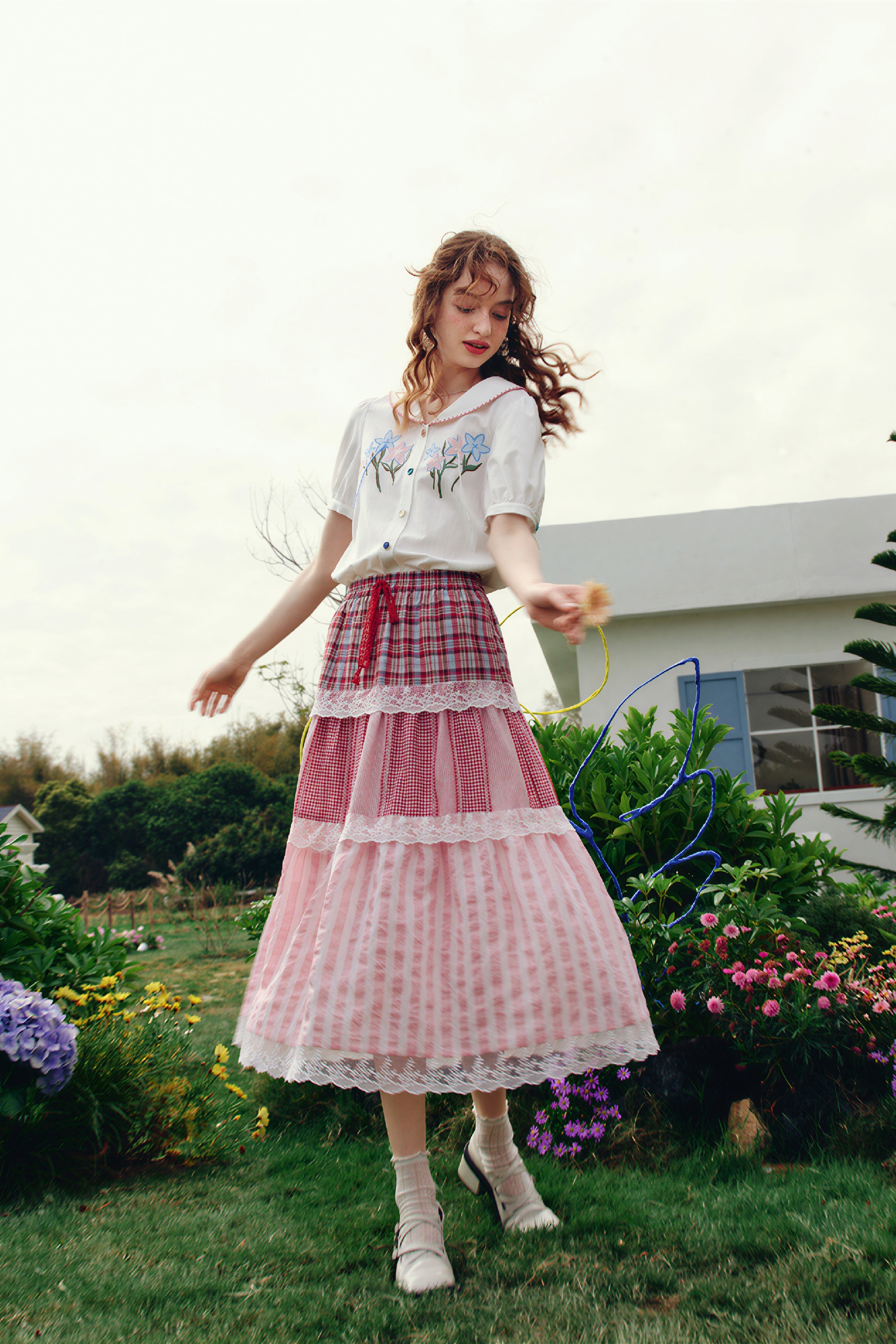 Blue Vintage Lace Plaid Skirt