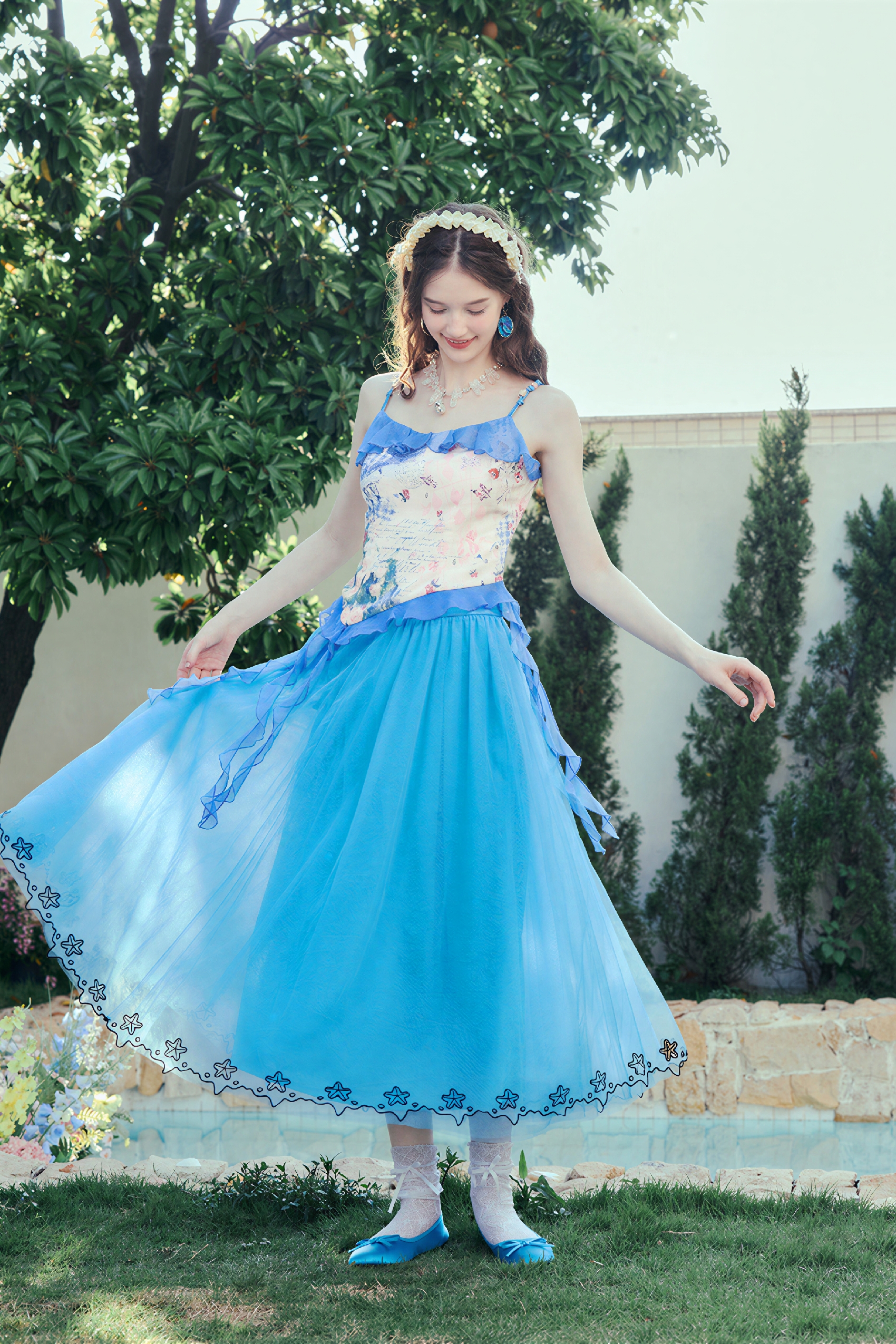 High-Waisted A-Line Embroidered Skirt