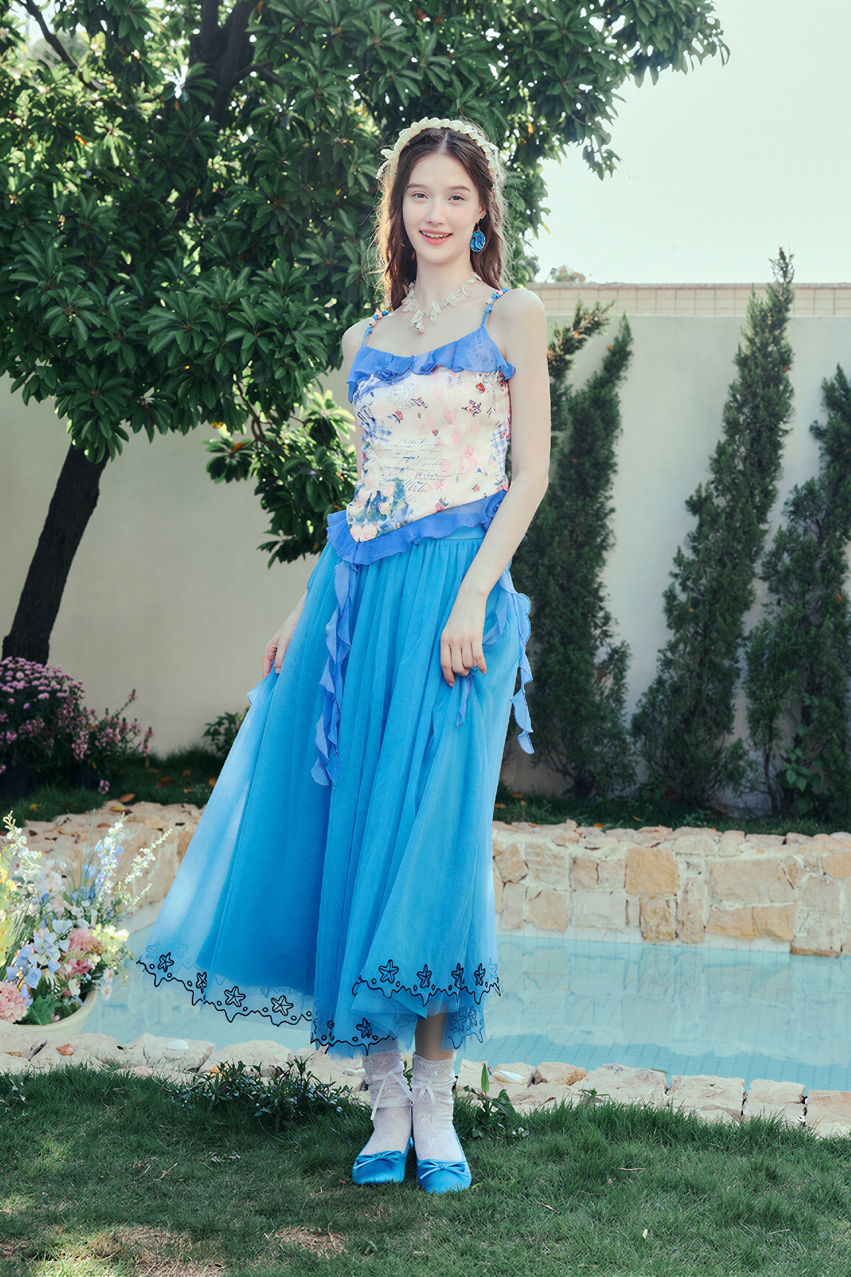 High-Waisted A-Line Embroidered Skirt