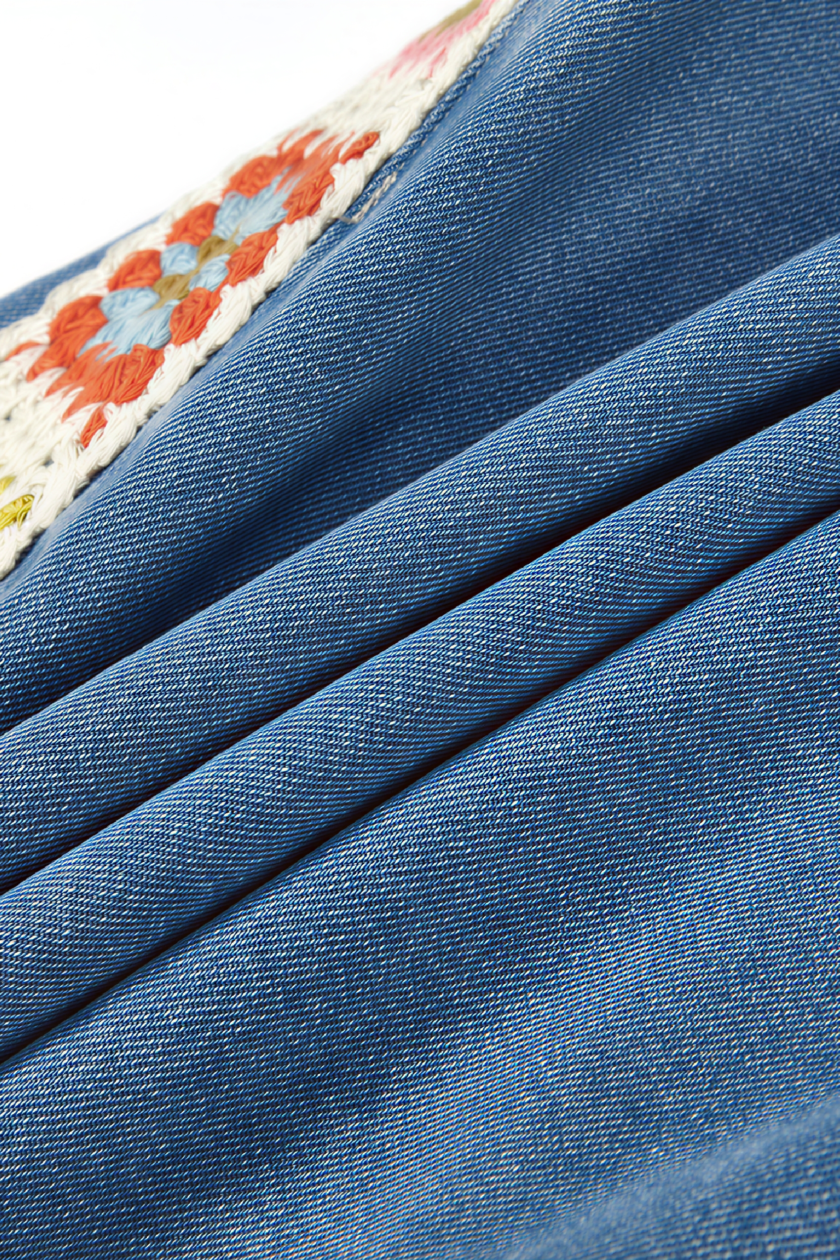 Lightweight High-Waisted Wide-Leg Jeans