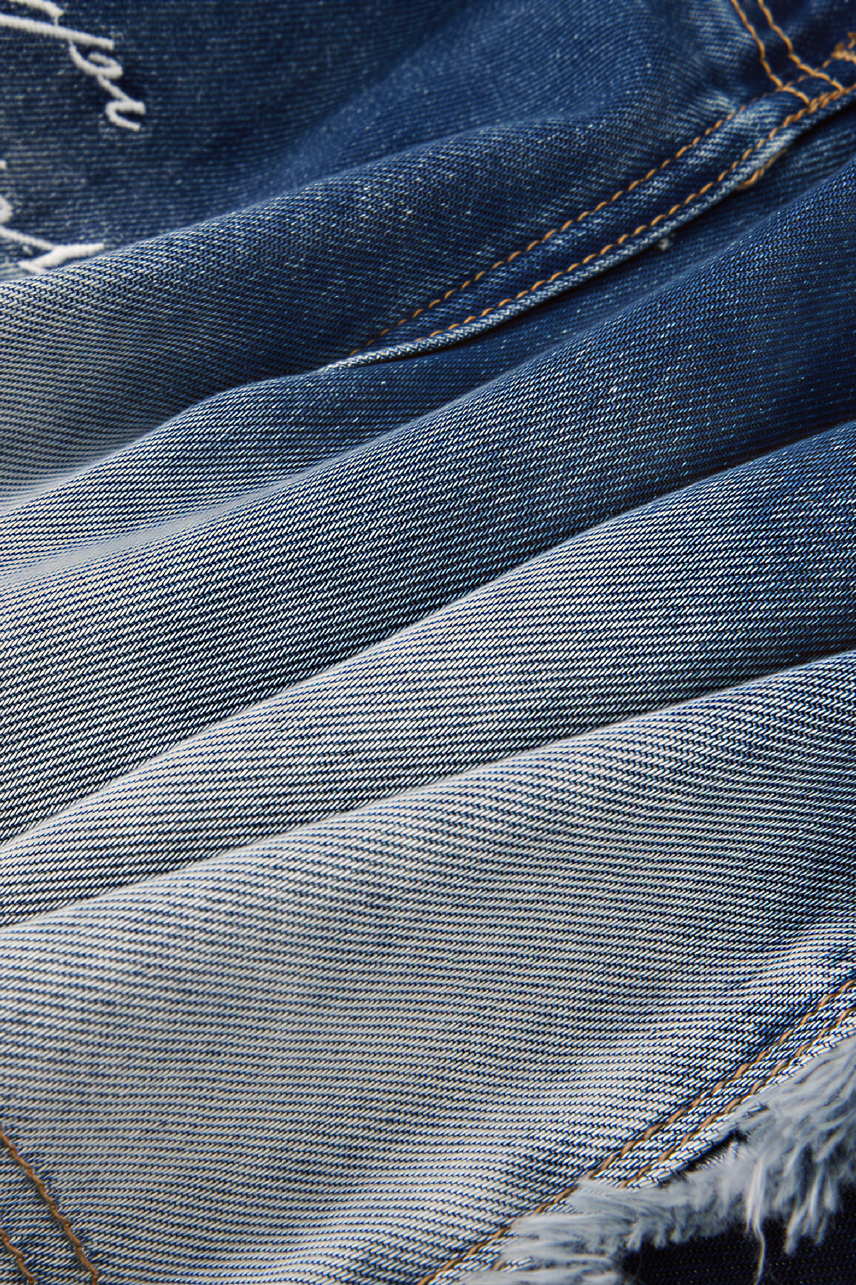 Gradient High-Waist Straight Denim Shorts