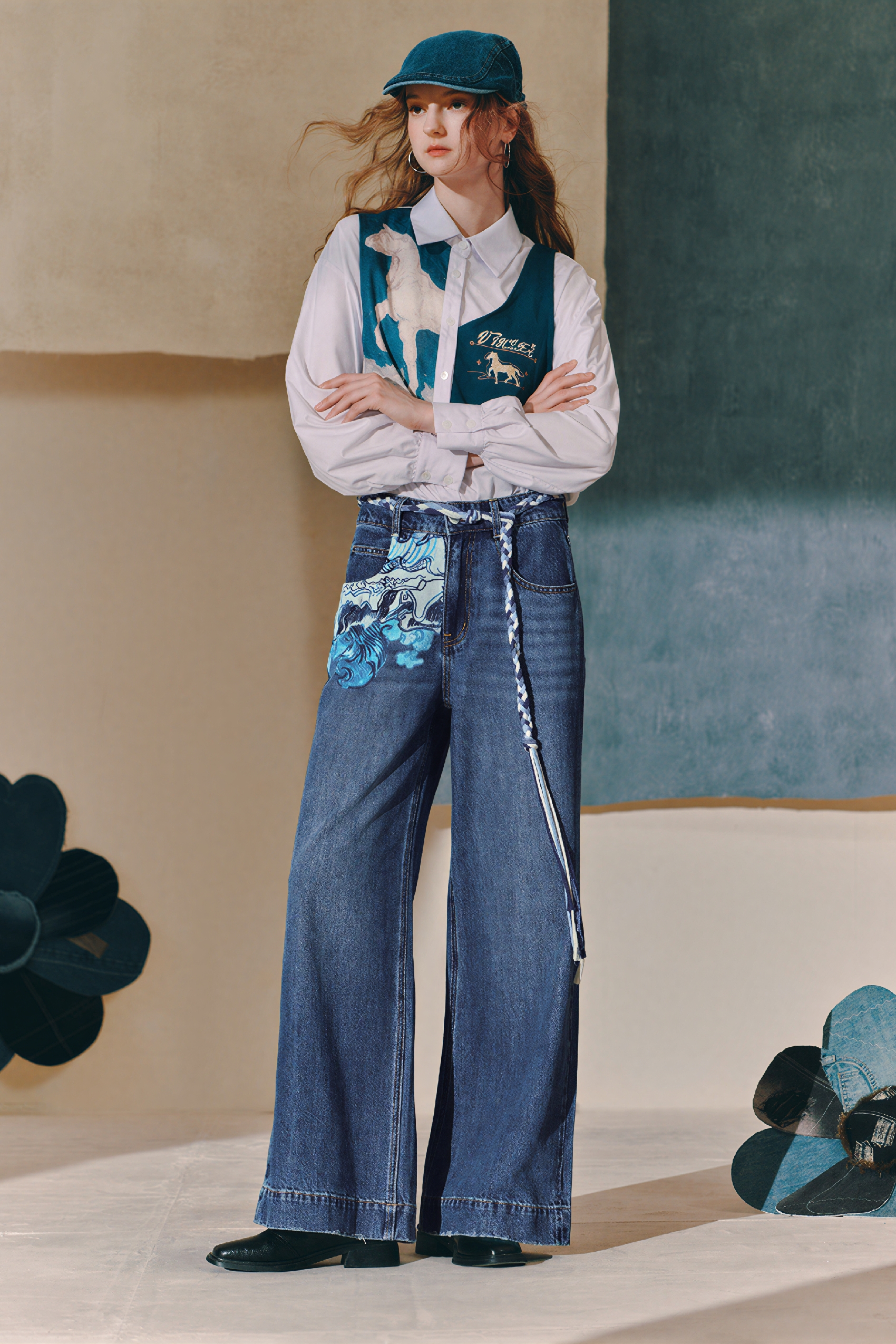 High-Waist Relaxed Wide-Leg Straight Jeans