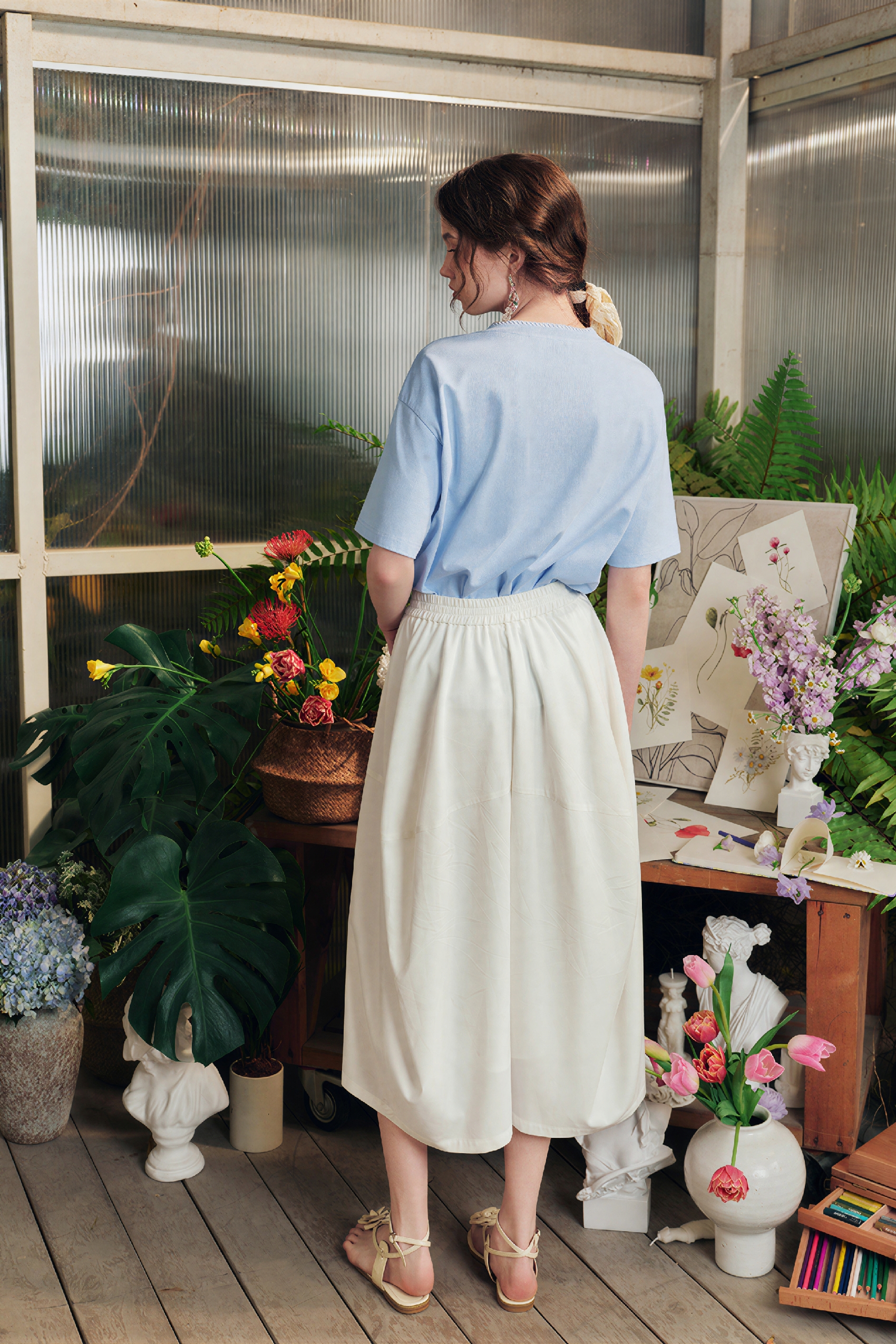 White Relaxed-Fit Casual Wide-Leg Pants