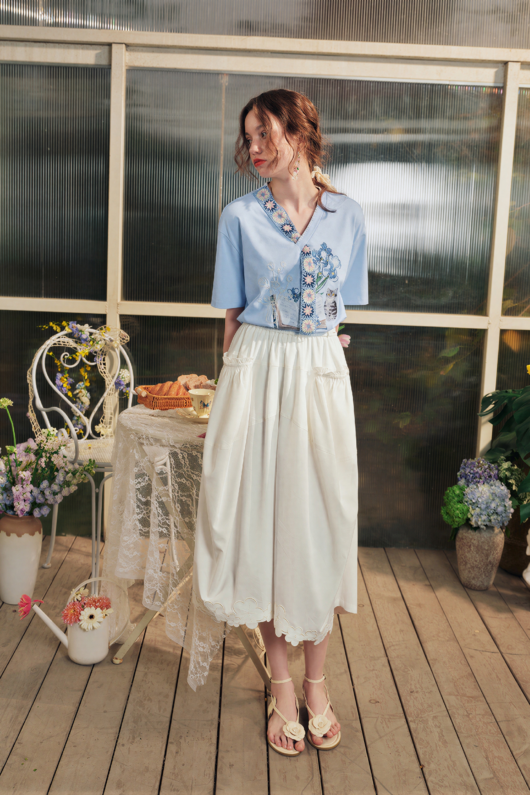White Relaxed-Fit Casual Wide-Leg Pants