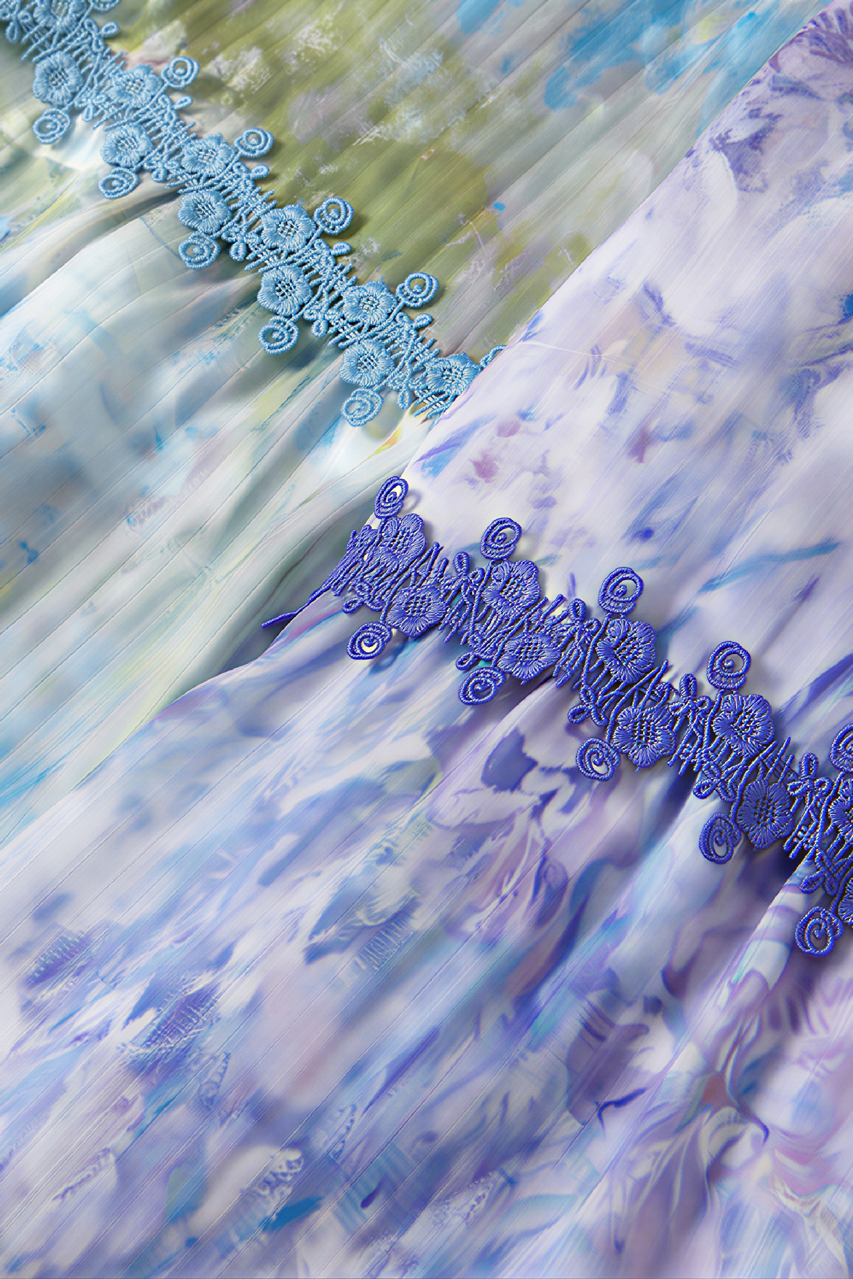 Relaxed Wide-Leg Casual Pants