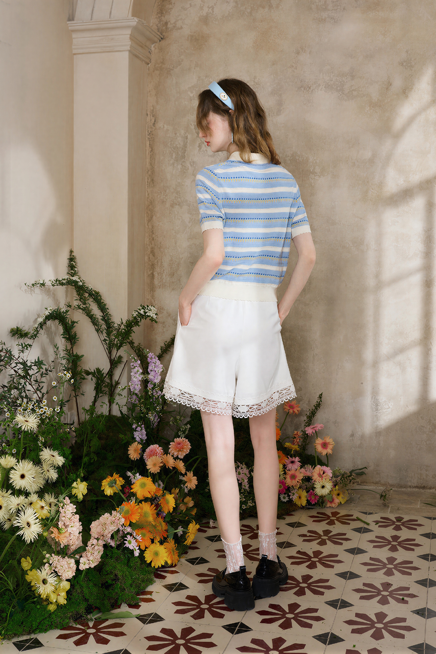 White A-Line Lace Detail Shorts