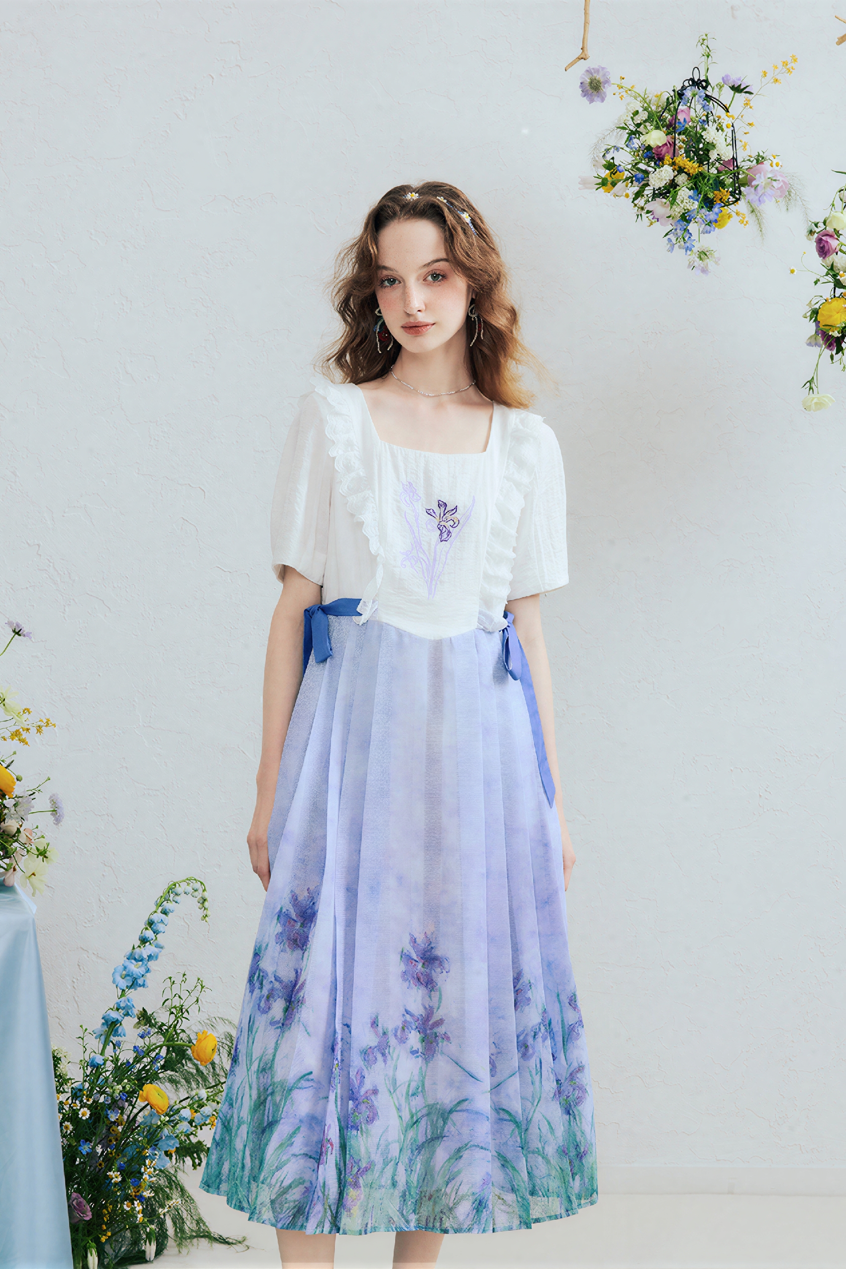 Monet-Inspired Flattering Short-Sleeve Dress