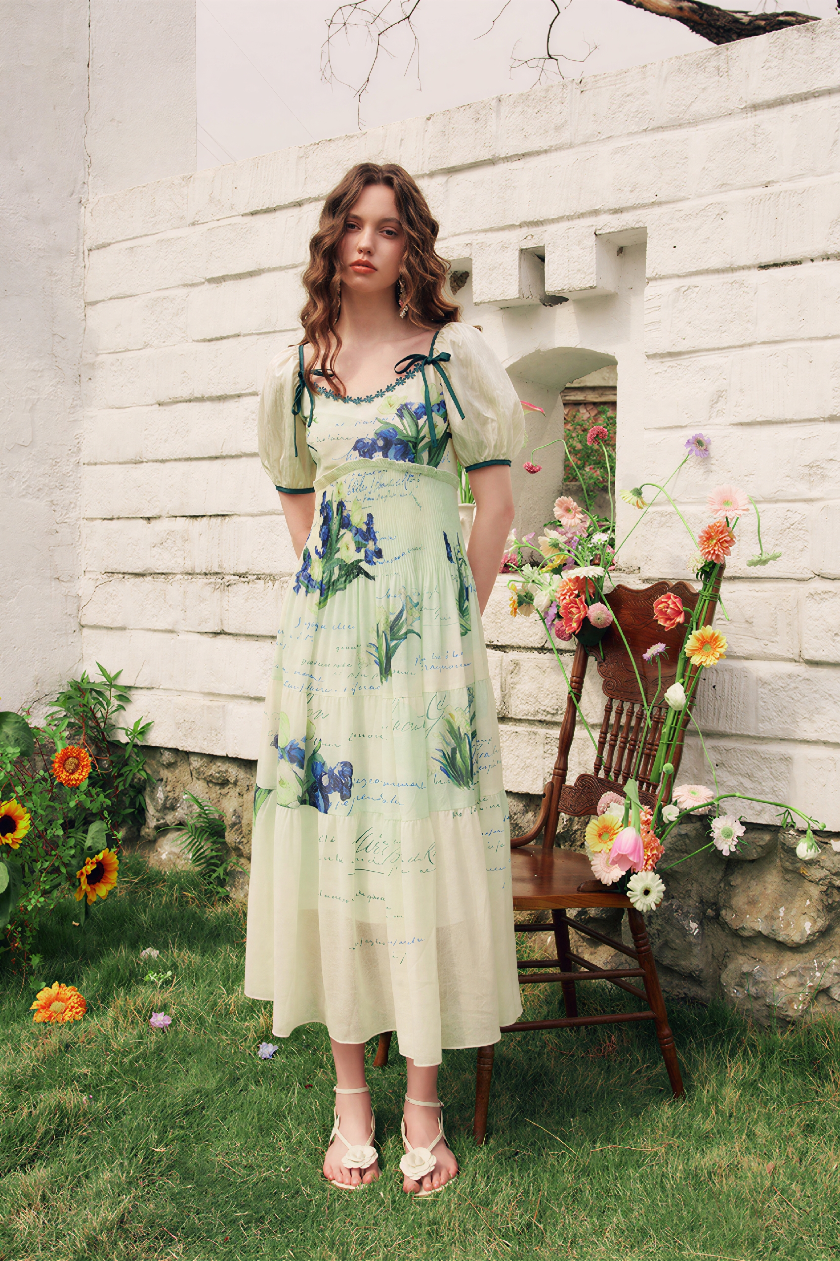 French High-Waist Puff-Sleeve Dress