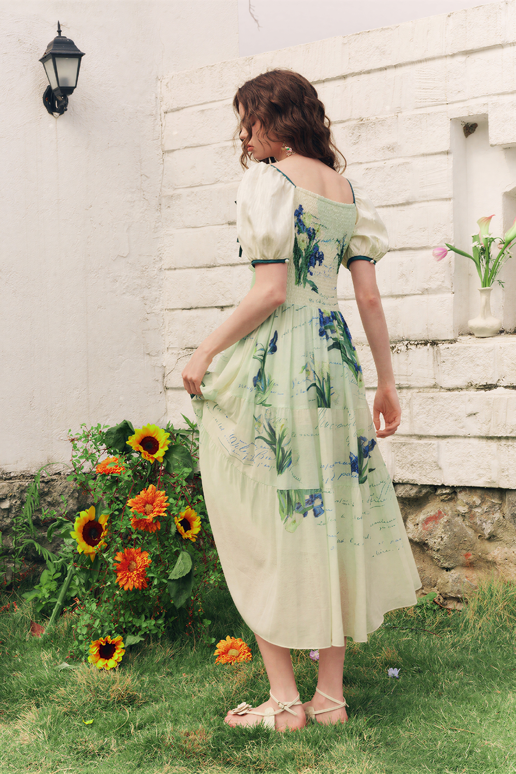 French High-Waist Puff-Sleeve Dress