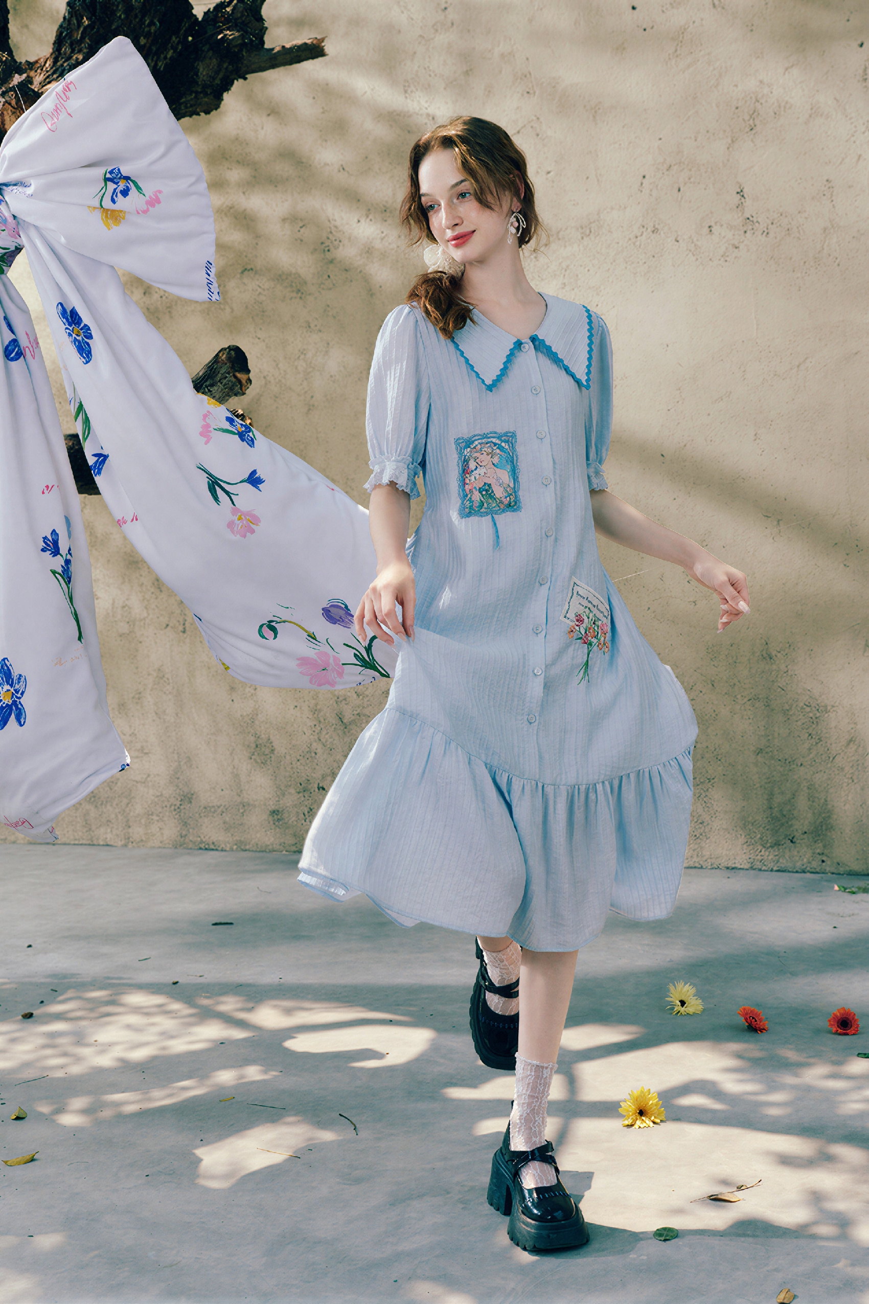 Blue Applique Waist-Defined Shirt Dress | LYONSENS Women's Fashion