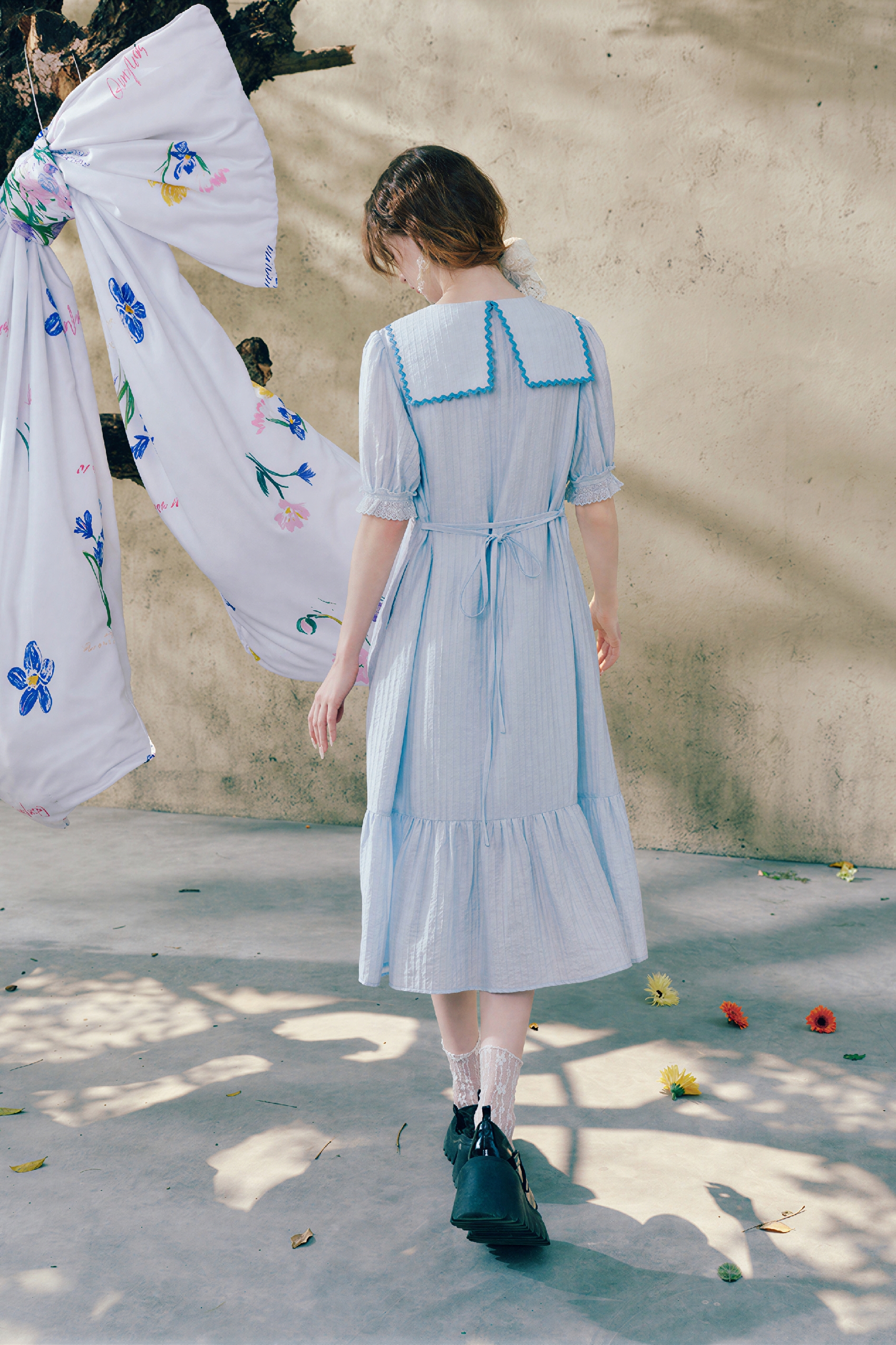 Blue Applique Waist-Defined Shirt Dress | LYONSENS Women's Fashion