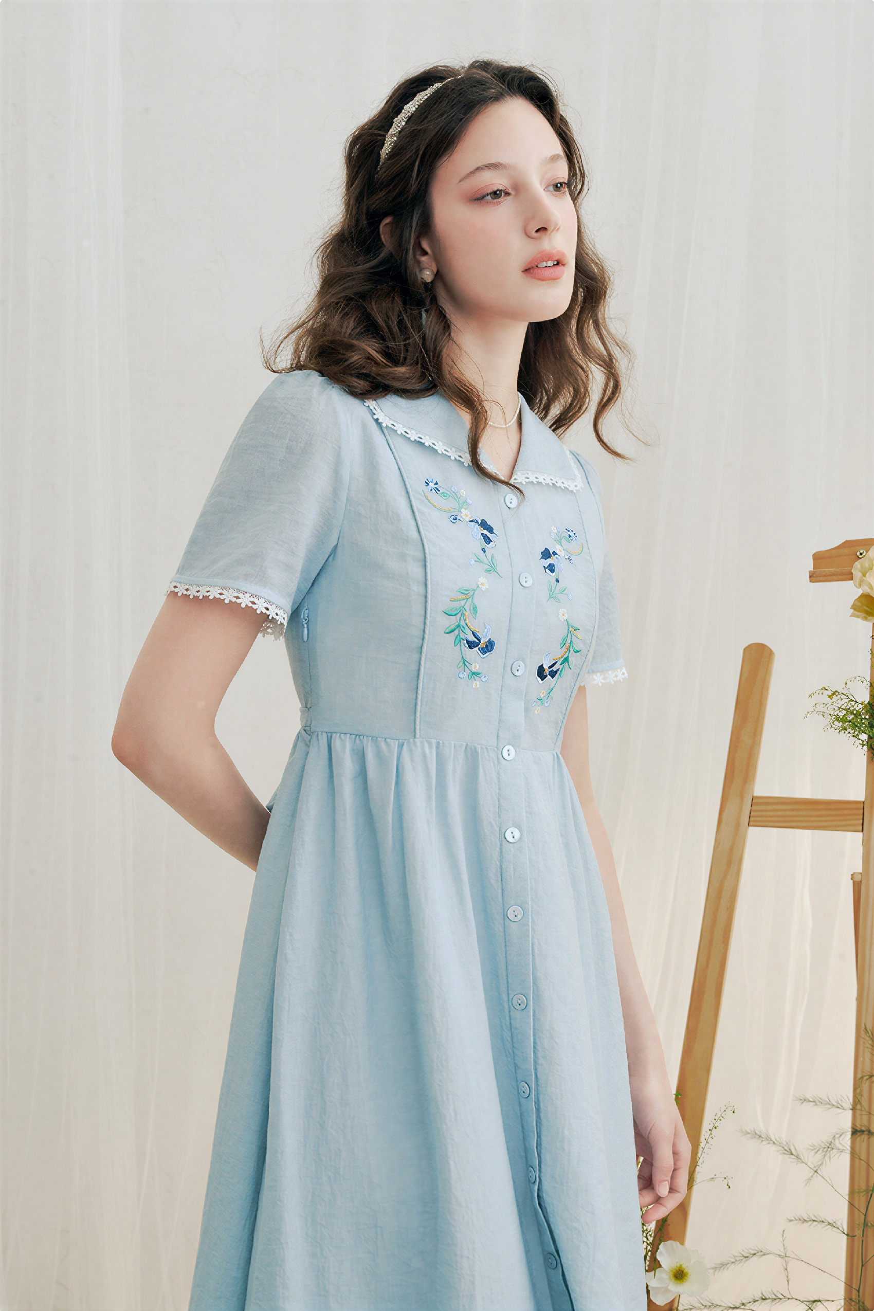 Van Gogh-Inspired Lace-Trim  Dress