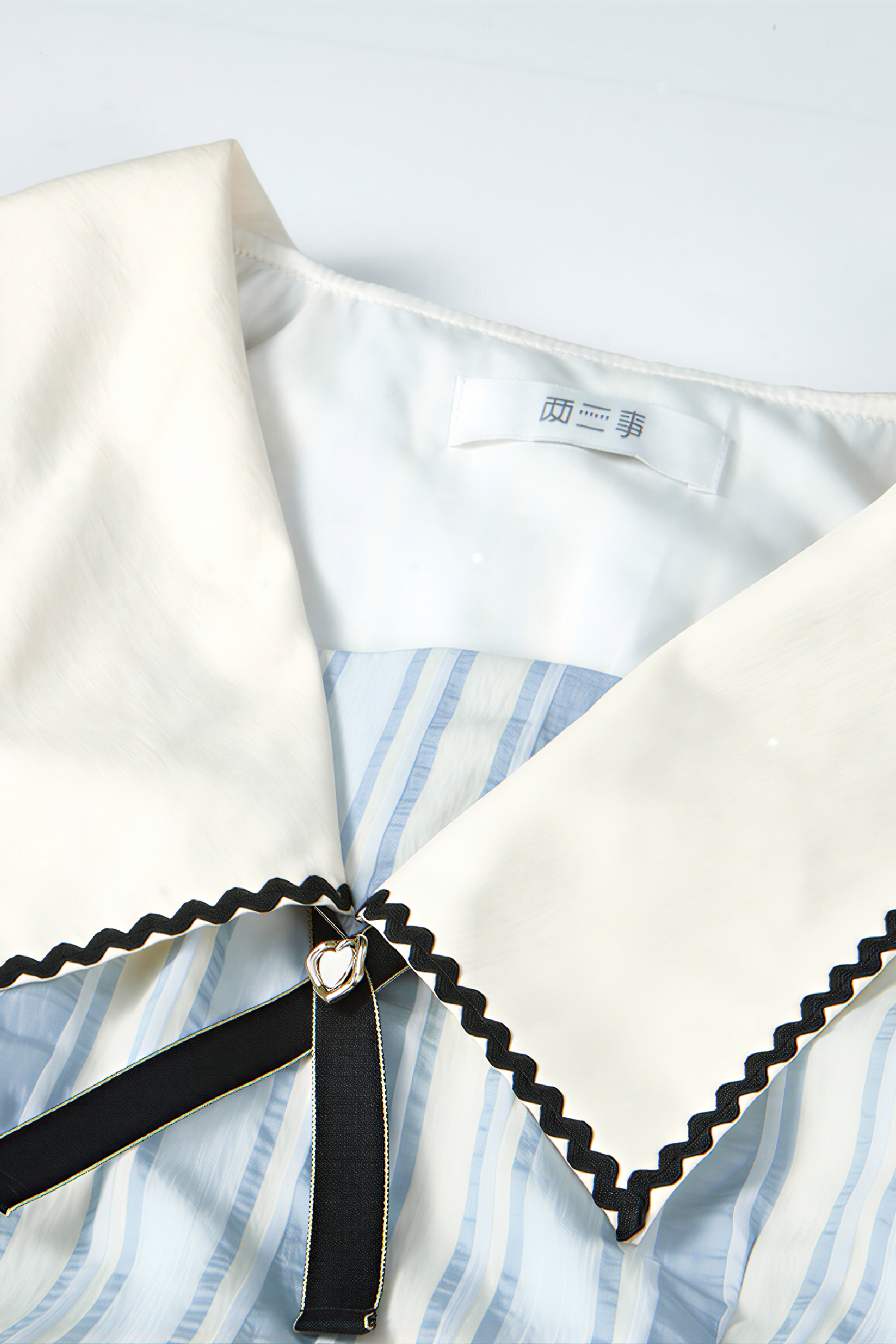 Matisse-Inspired Blue Sailor Collar Casual Dress