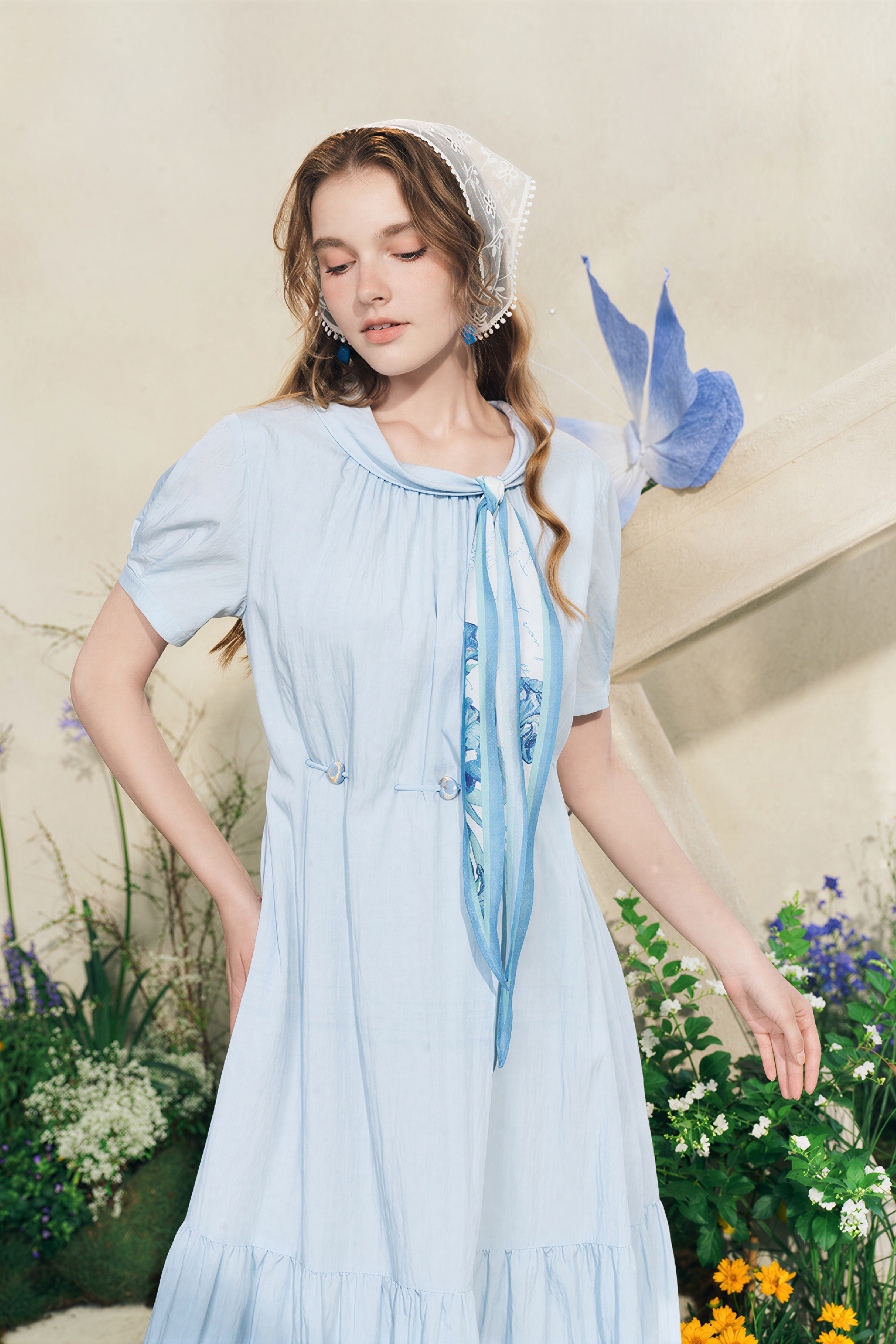 White Relaxed-Fit French A-Line Designer Dress